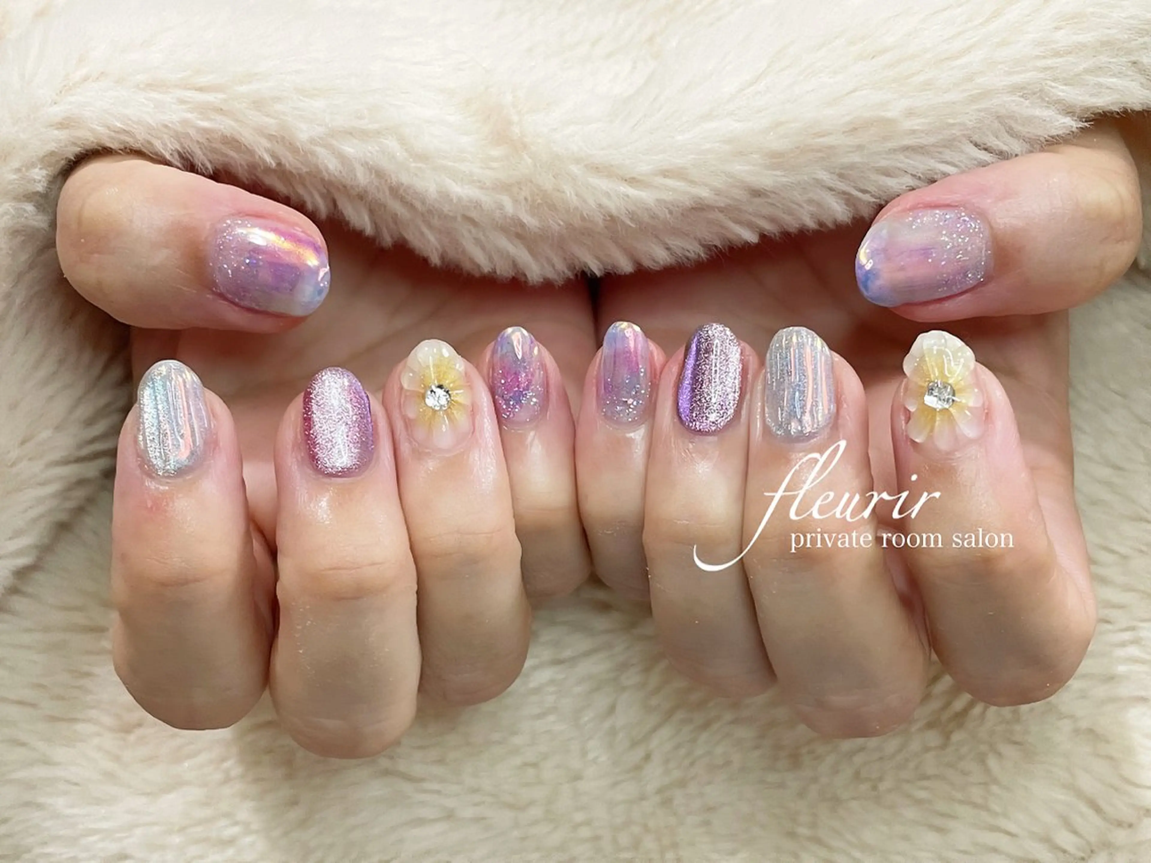 ネイル キラキラネイル フルリール 【プライベートサロンのネイルデザイン