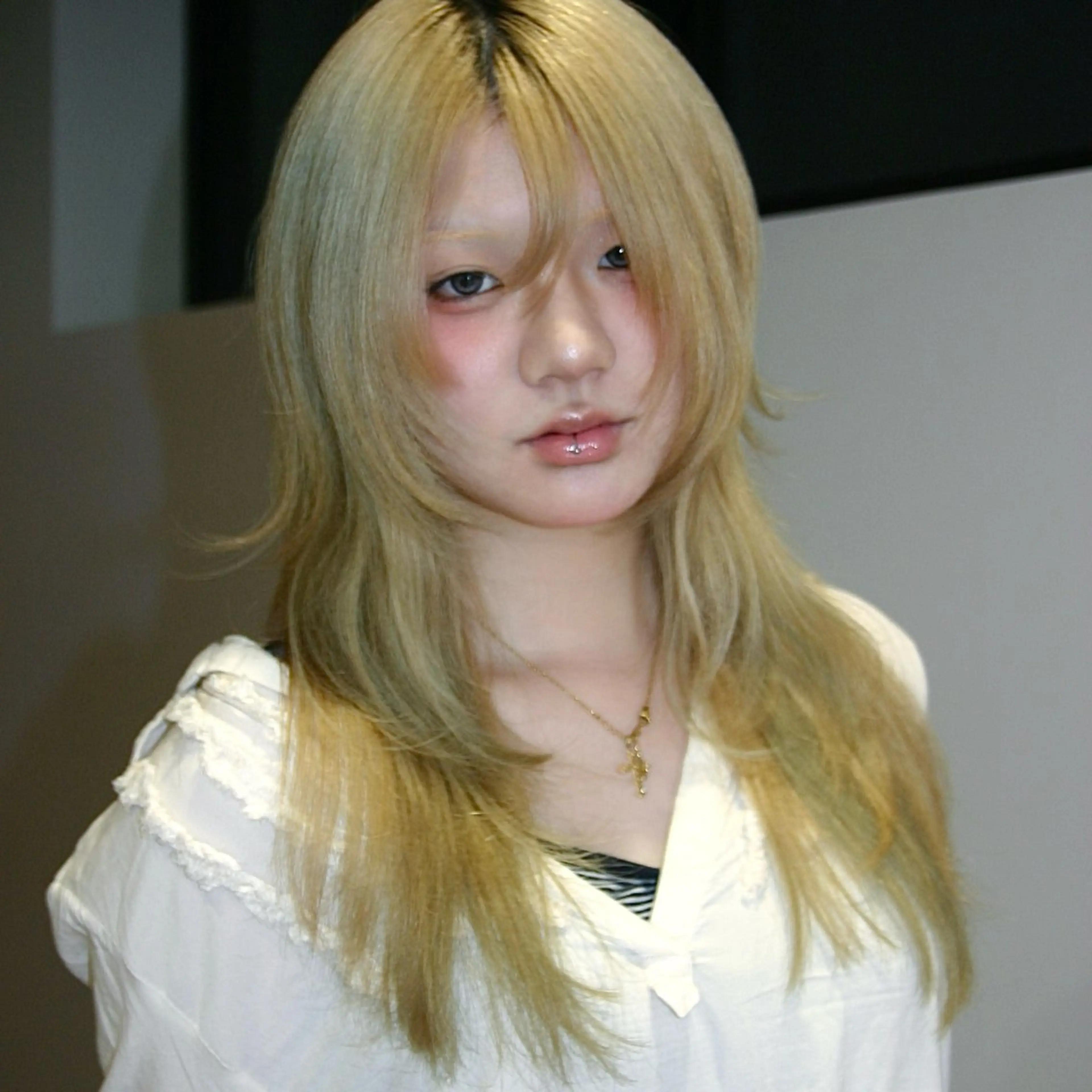 ロング カラー 栄/ミルクティー/ ベージュ/リホナ🧸のヘアスタイル