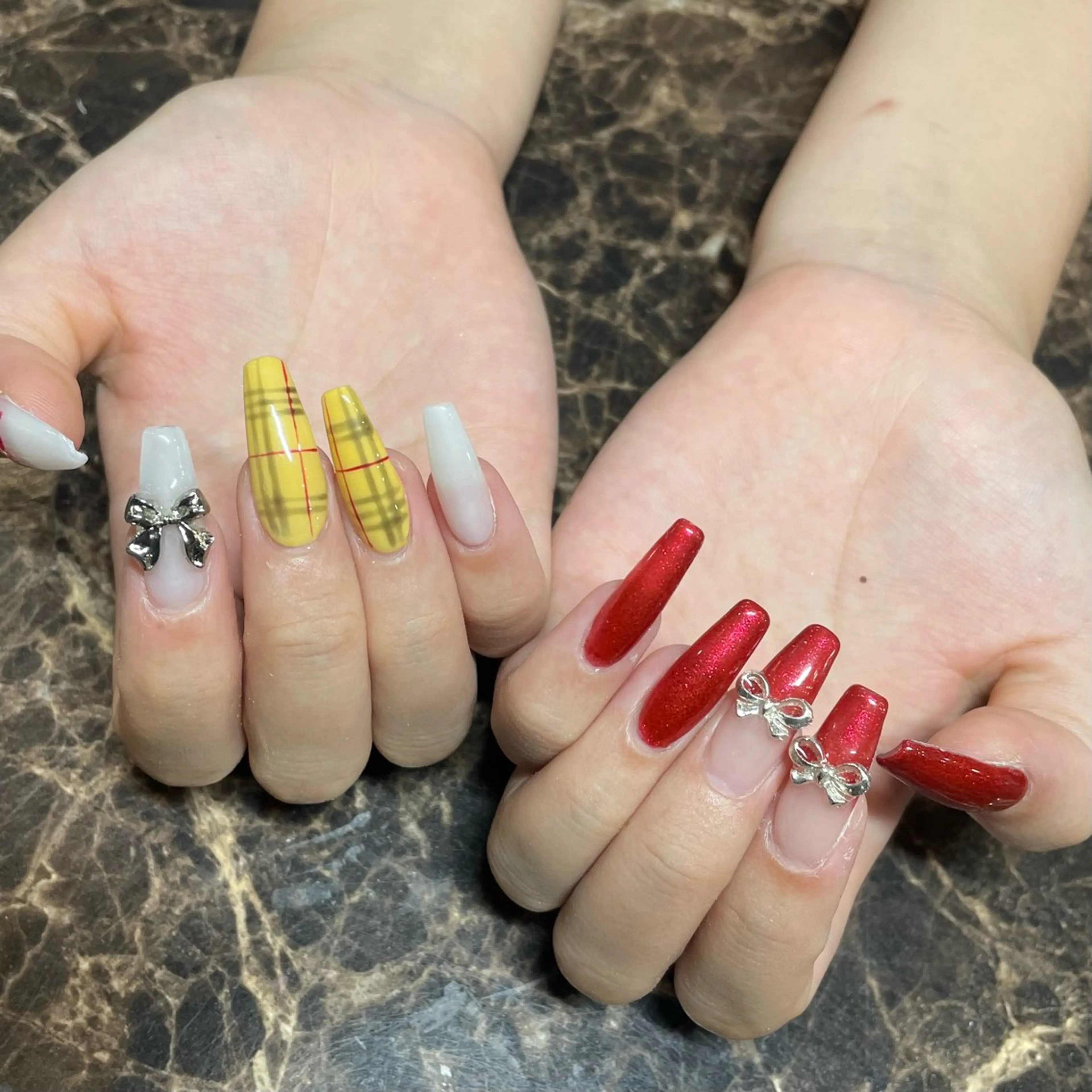 ネイル アートネイル 持ち込み スカルプネイル ネイルチップ ハンドネイル IROHA NAIL 横山佳那のネイルデザイン