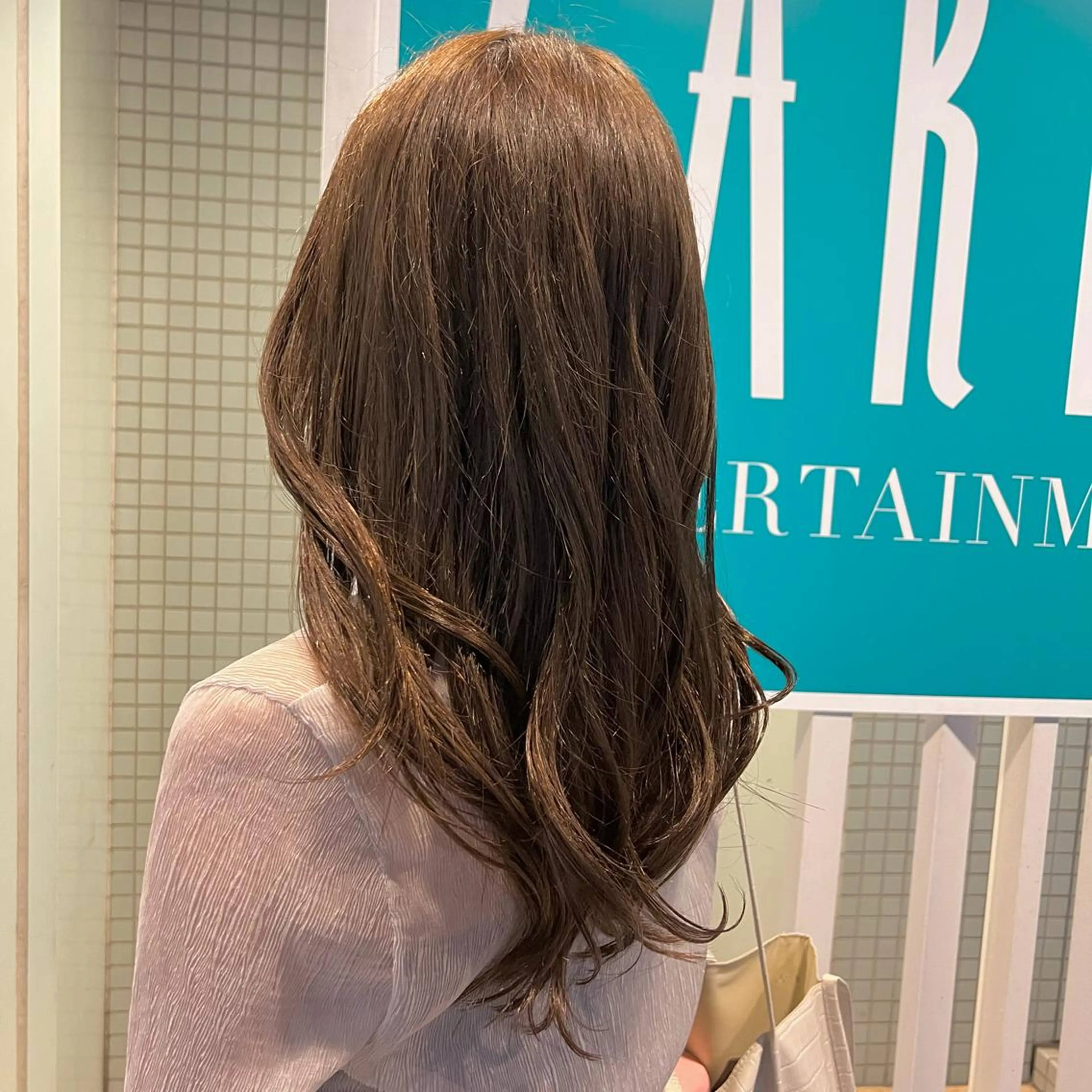 カラー グレージュ ヘアカラー トリートメント stylist 🐶内藤 成香のヘアスタイル