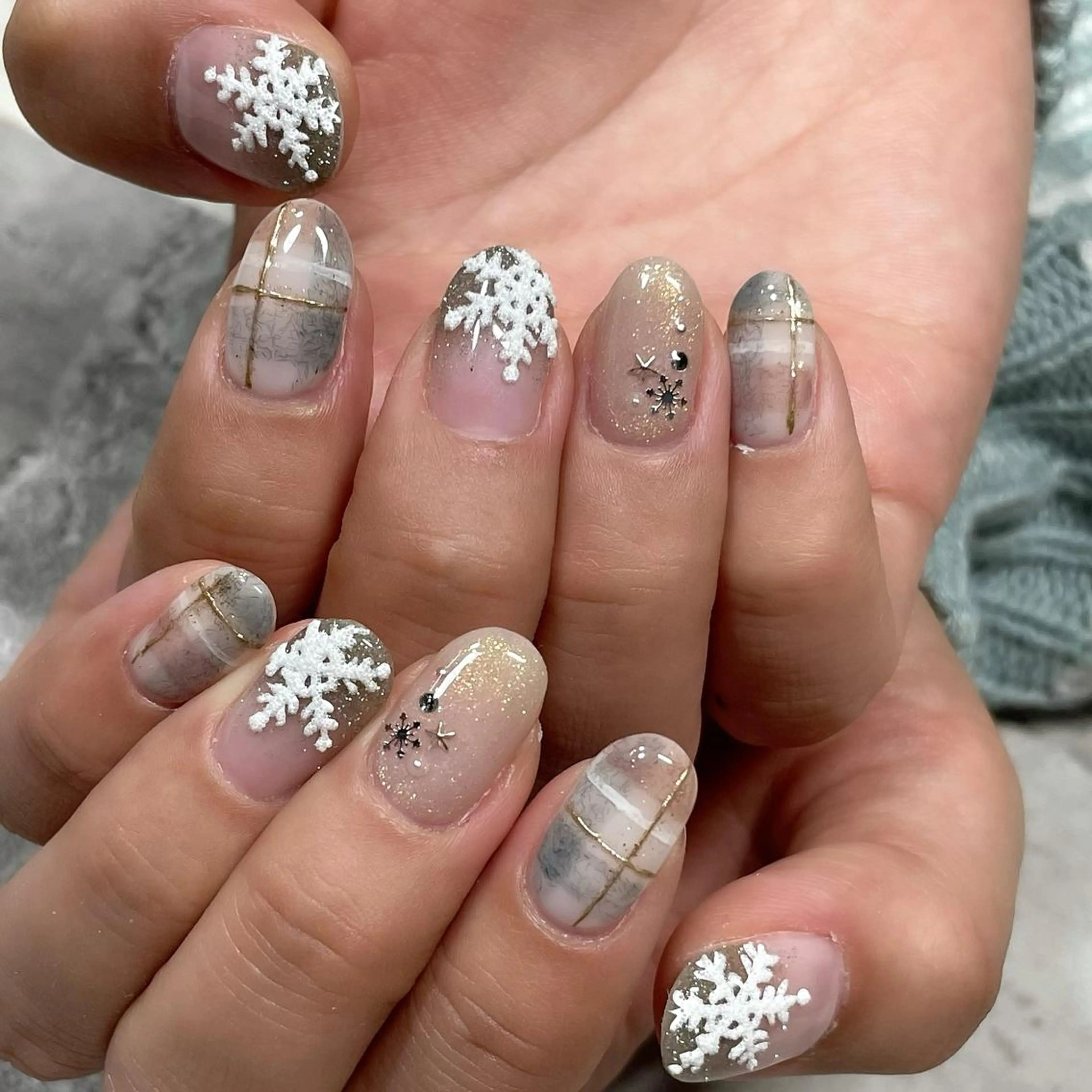 ネイル 東 千夏のネイルデザイン