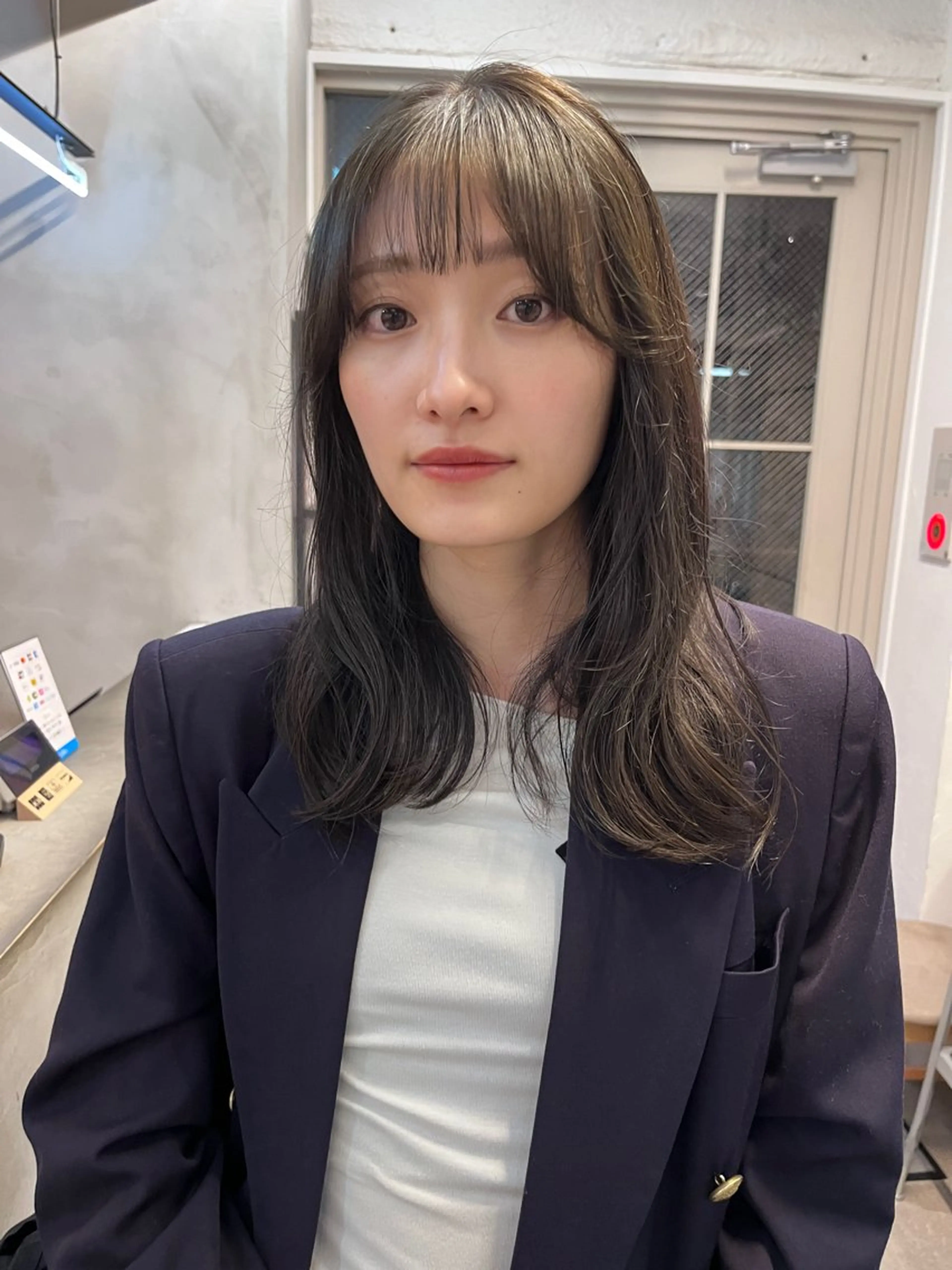 セミロング カラー 透明感カラー 赤み消しカラー/ オリーブ/トモキのヘアスタイル