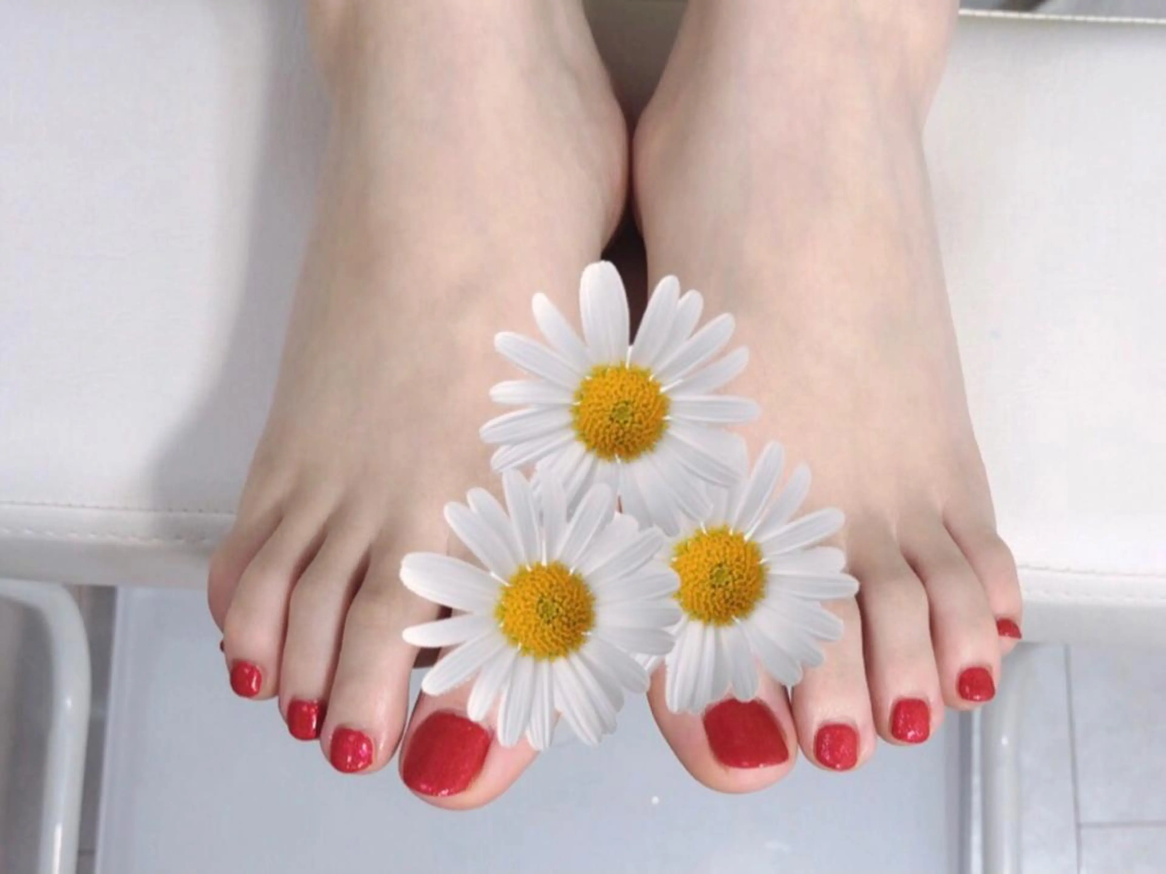 ネイル 毛穴、小顔専門店 サロンドシェリーのエステ・リラクイメージ