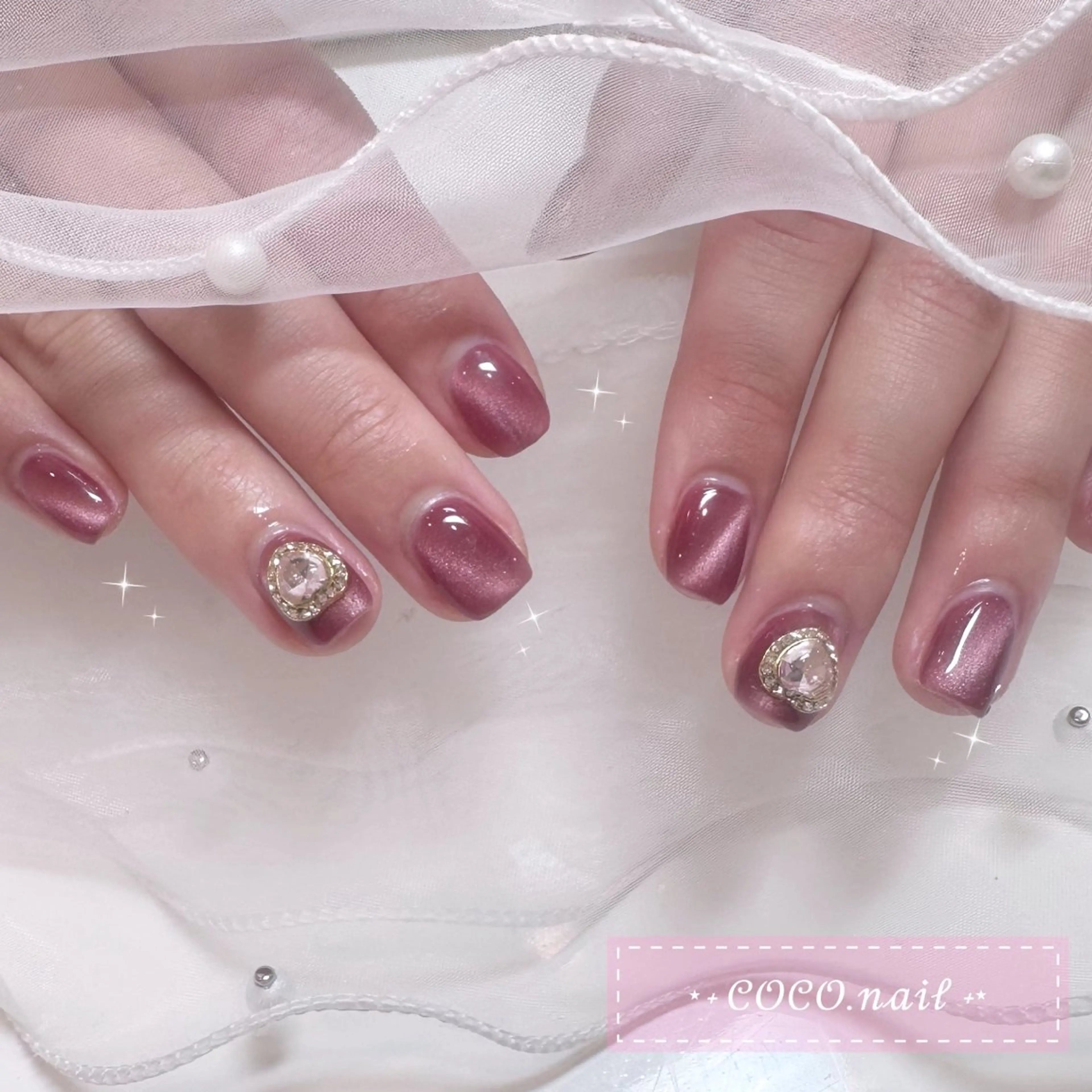 ネイル ハンドネイル フットネイル lili.nail y2k/長さ出しのネイルデザイン