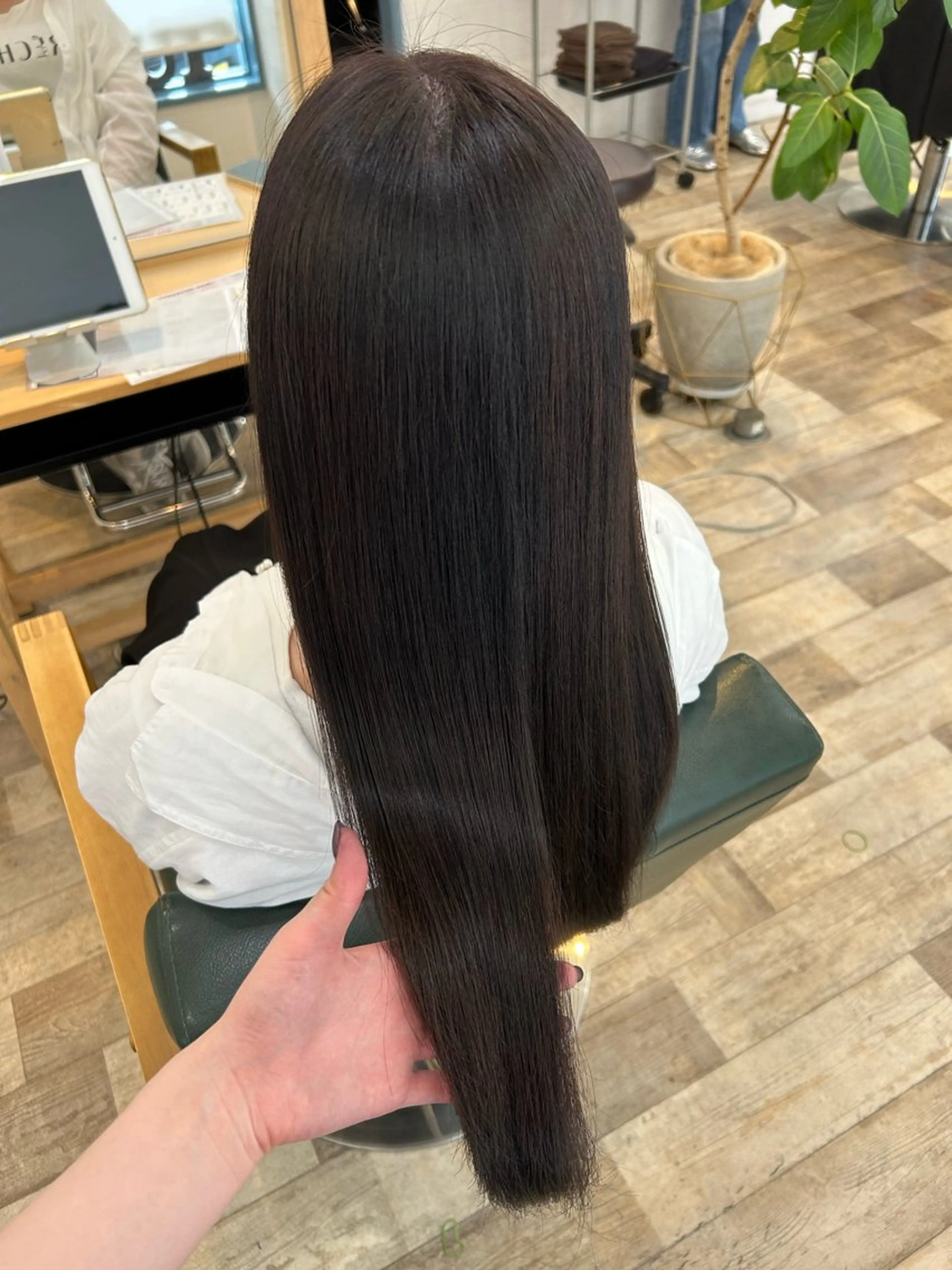 カラー アッシュ 透明感カラー ラベンダーカラー ヘアカラー トリートメント 青木 優雅のヘアスタイル