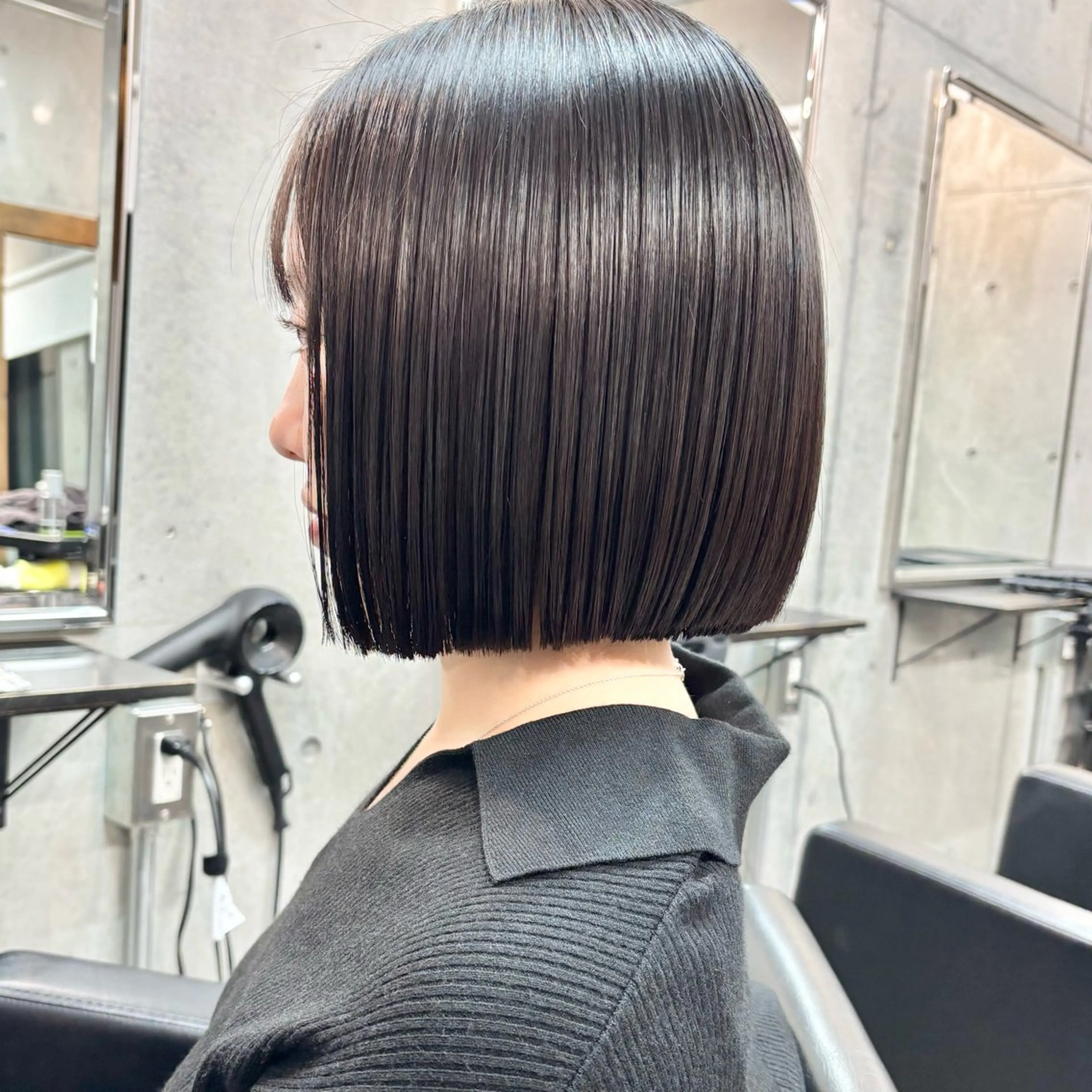 ショート カラー パーマ ボブ 髪質改善 縮毛矯正 カット 縮毛矯正 トリートメント ショートボブ髪質改善 縮毛矯正のプロ山道潤のヘアスタイル