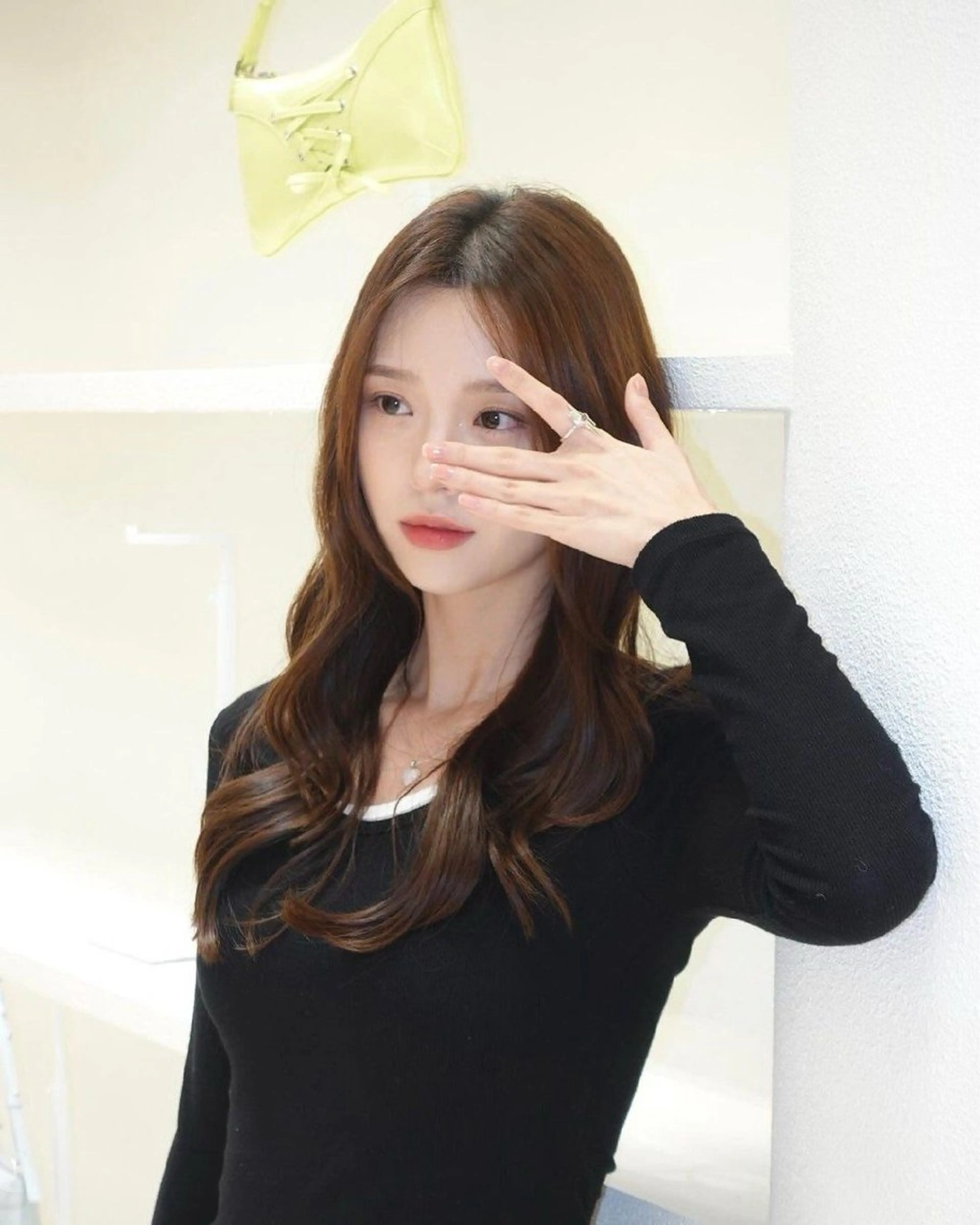 セミロング カラー カット ヘアカラー トリートメント 莉乃/縮毛矯正/髪質 改善/艶カラーのヘアスタイル