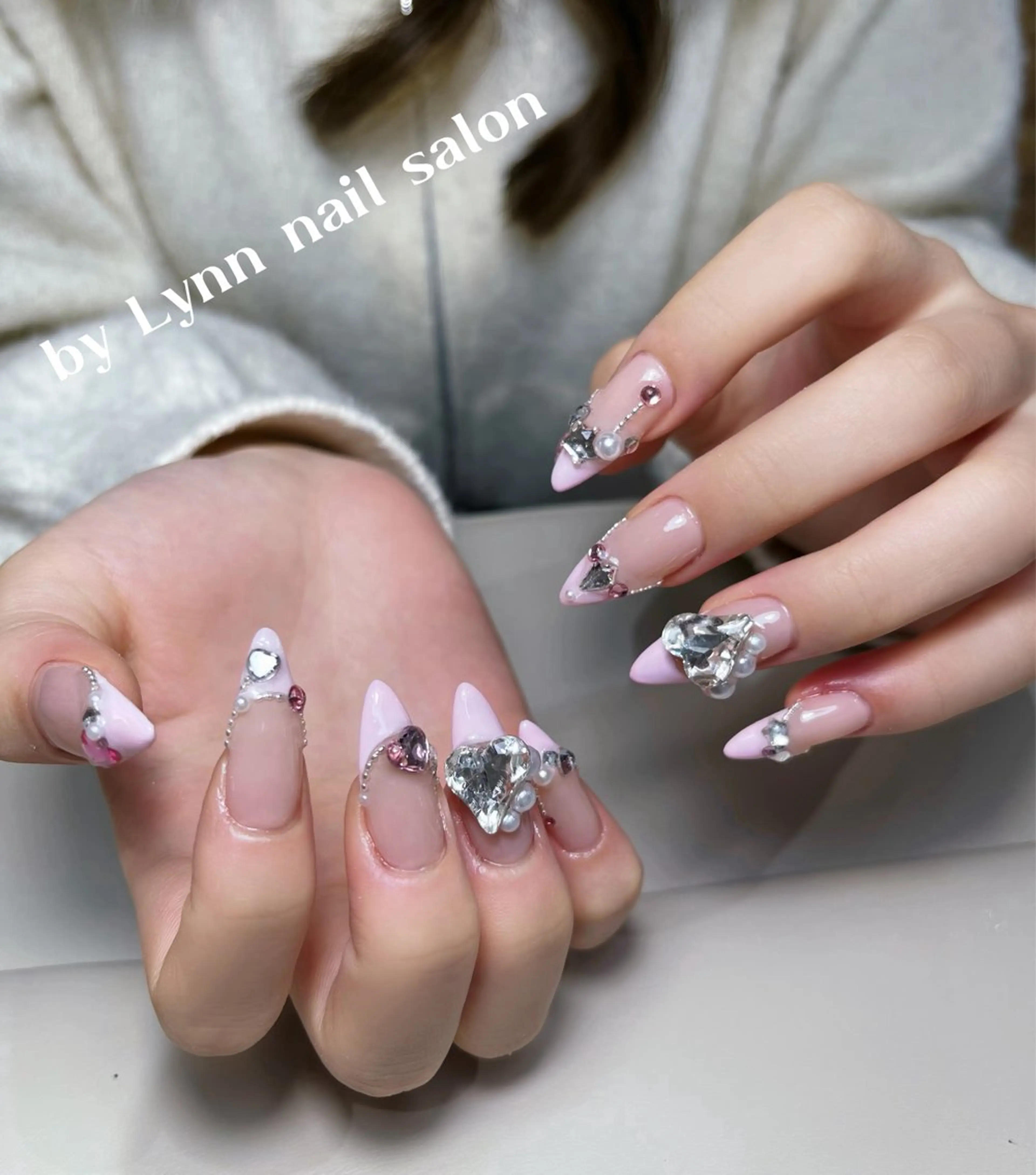 ネイル Lynn nail 研修のネイルデザイン