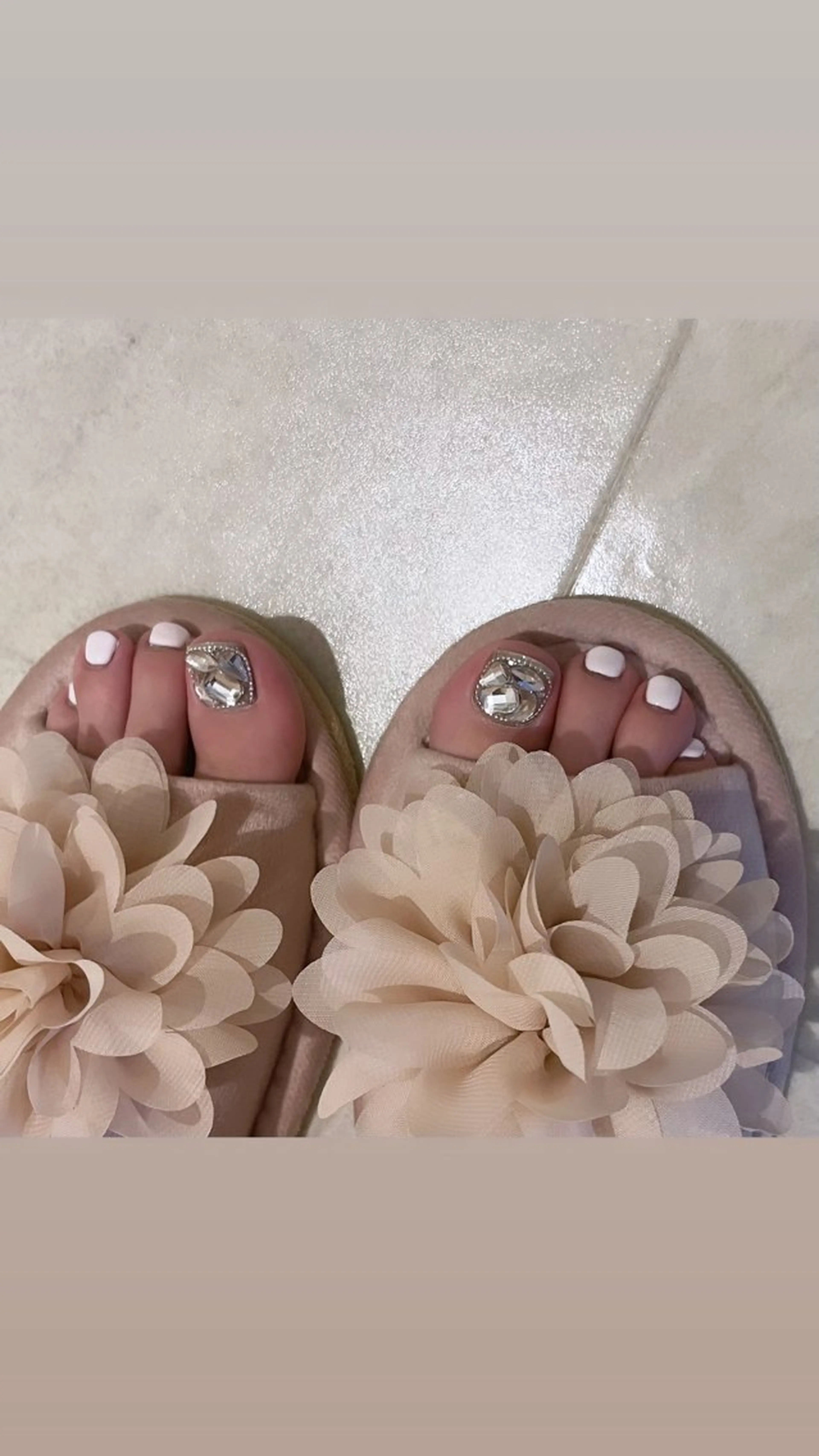 ネイル フットネイル 小さな ねいる屋さんのネイルデザイン