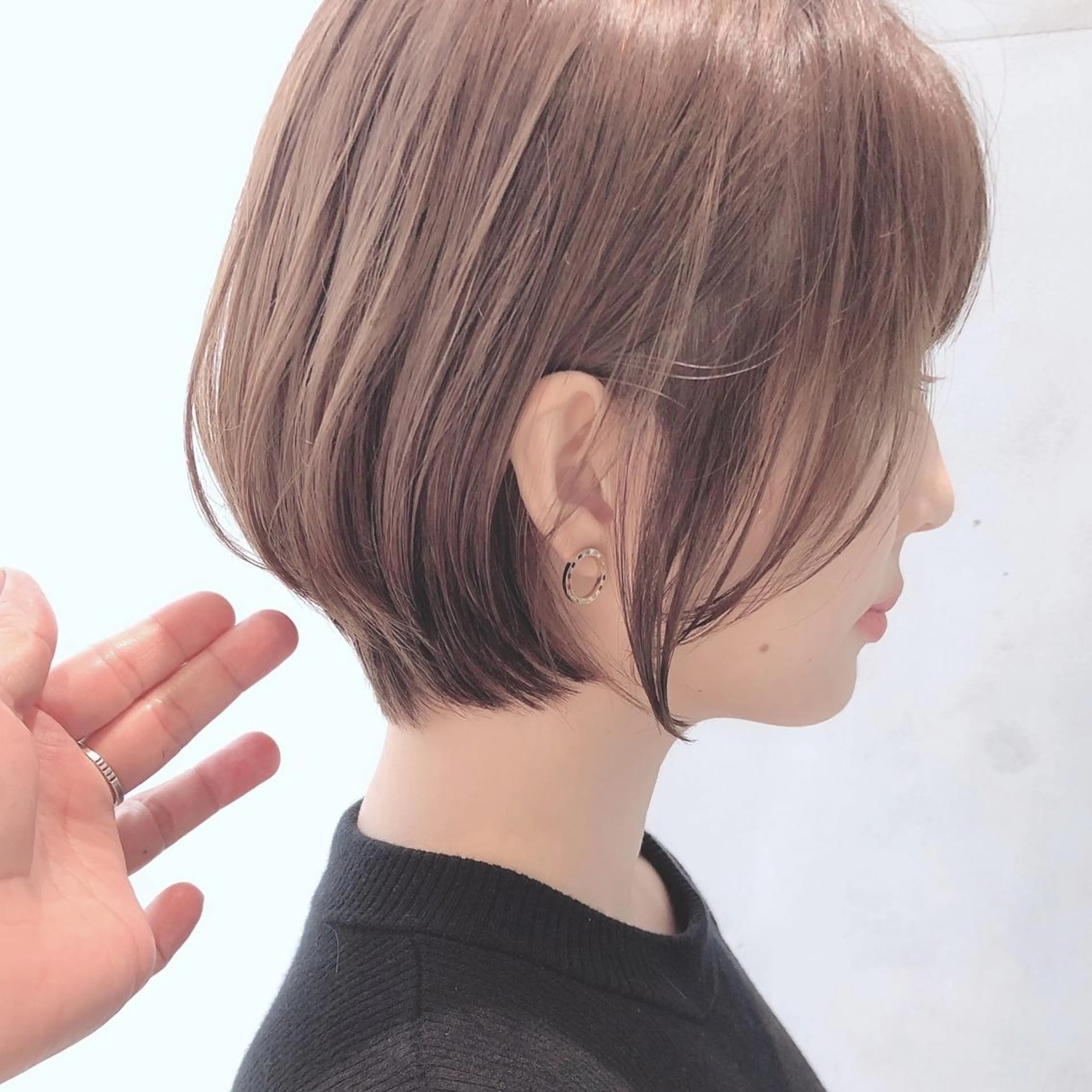 ショート カラー ショートボブ ブリーチ ハイライトカラー ハイトーンカラー ボブ カット ヘアカラー トリートメント 大人可愛いショート 原田美千留のヘアスタイル
