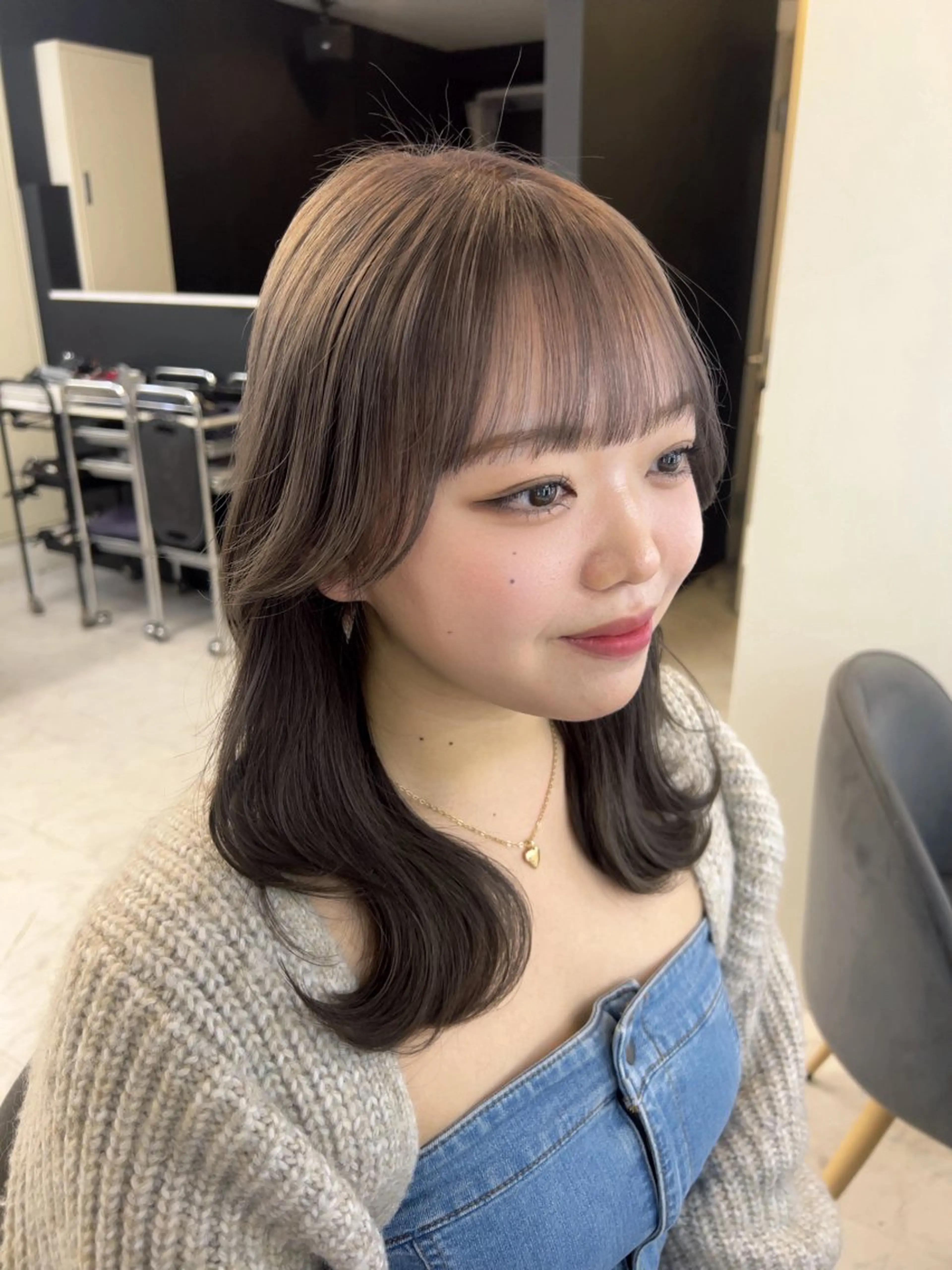 ミディアム カラー カット ヘアカラー トリートメント 🦋韓国ヘア 坂本 菜摘🦋のヘアスタイル