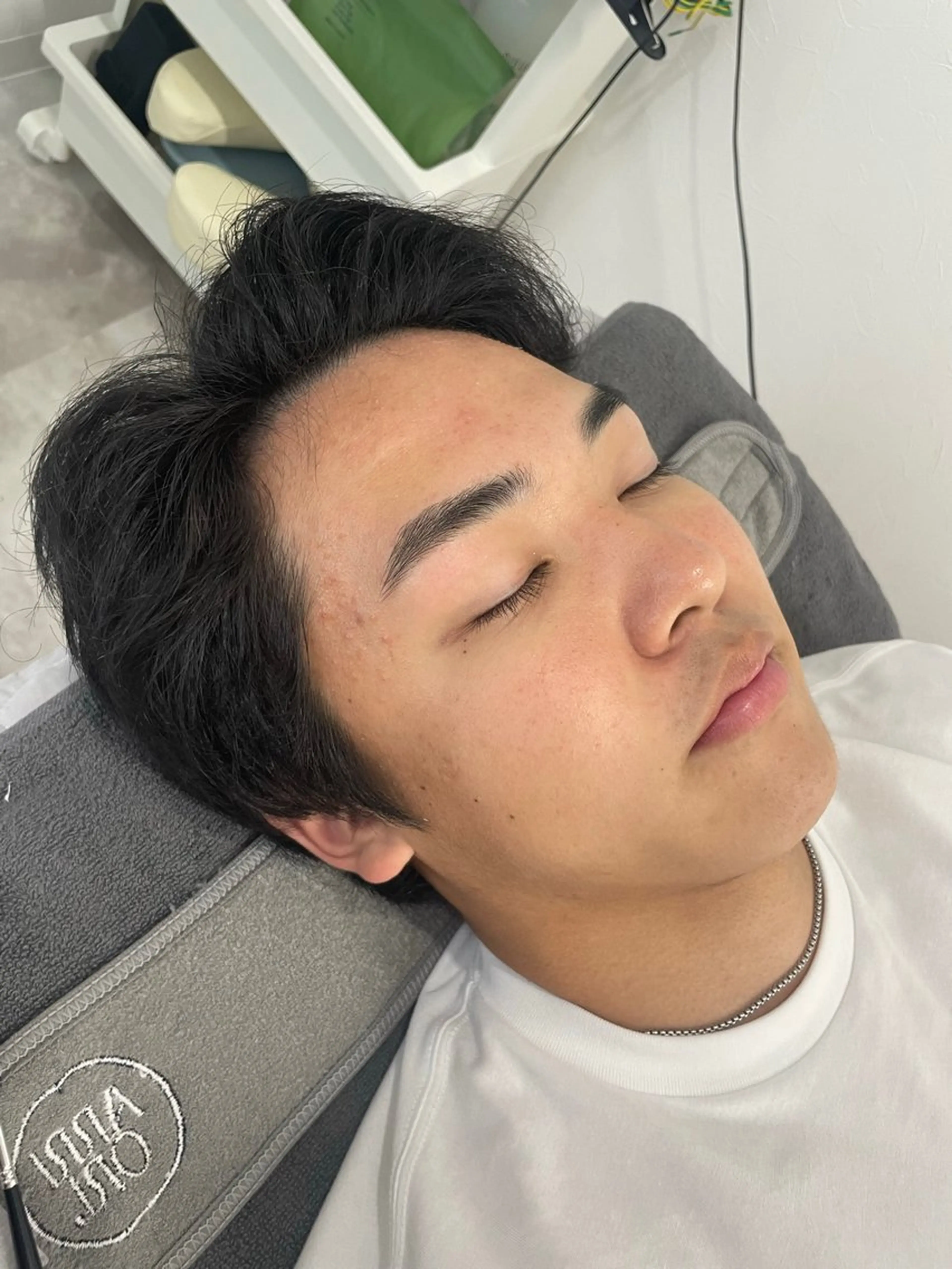 アイブロウ メンズアイブロウ ワックス脱毛 その他(アイブロウ) 岡田 綾乃の眉毛・アイブロウイメージ