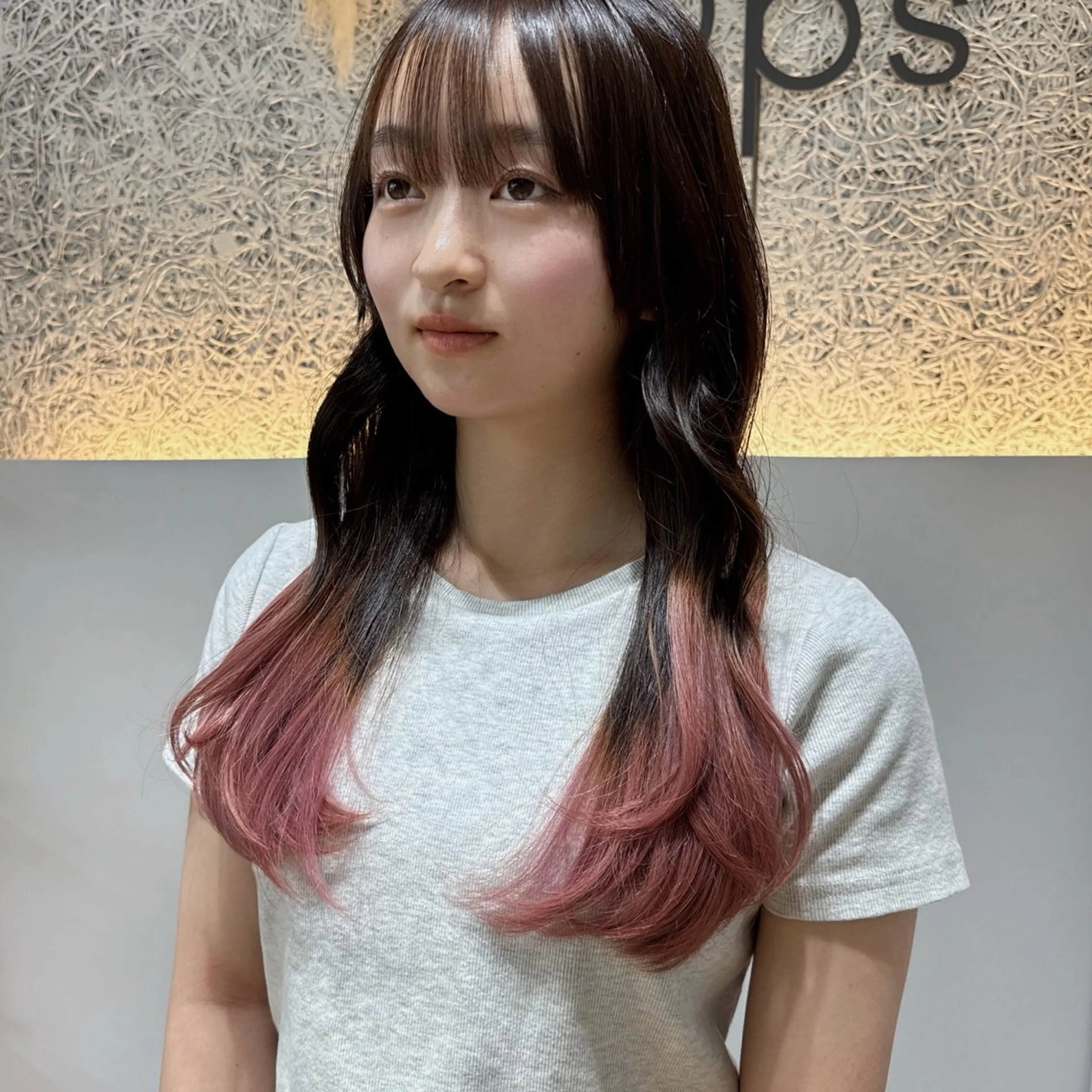 ロング カラー ブリーチ グラデーションカラー ピンクカラー ヘアカラー トリートメント 🌱ブリーチ・透明感 カラー/mapi🦭のヘアスタイル