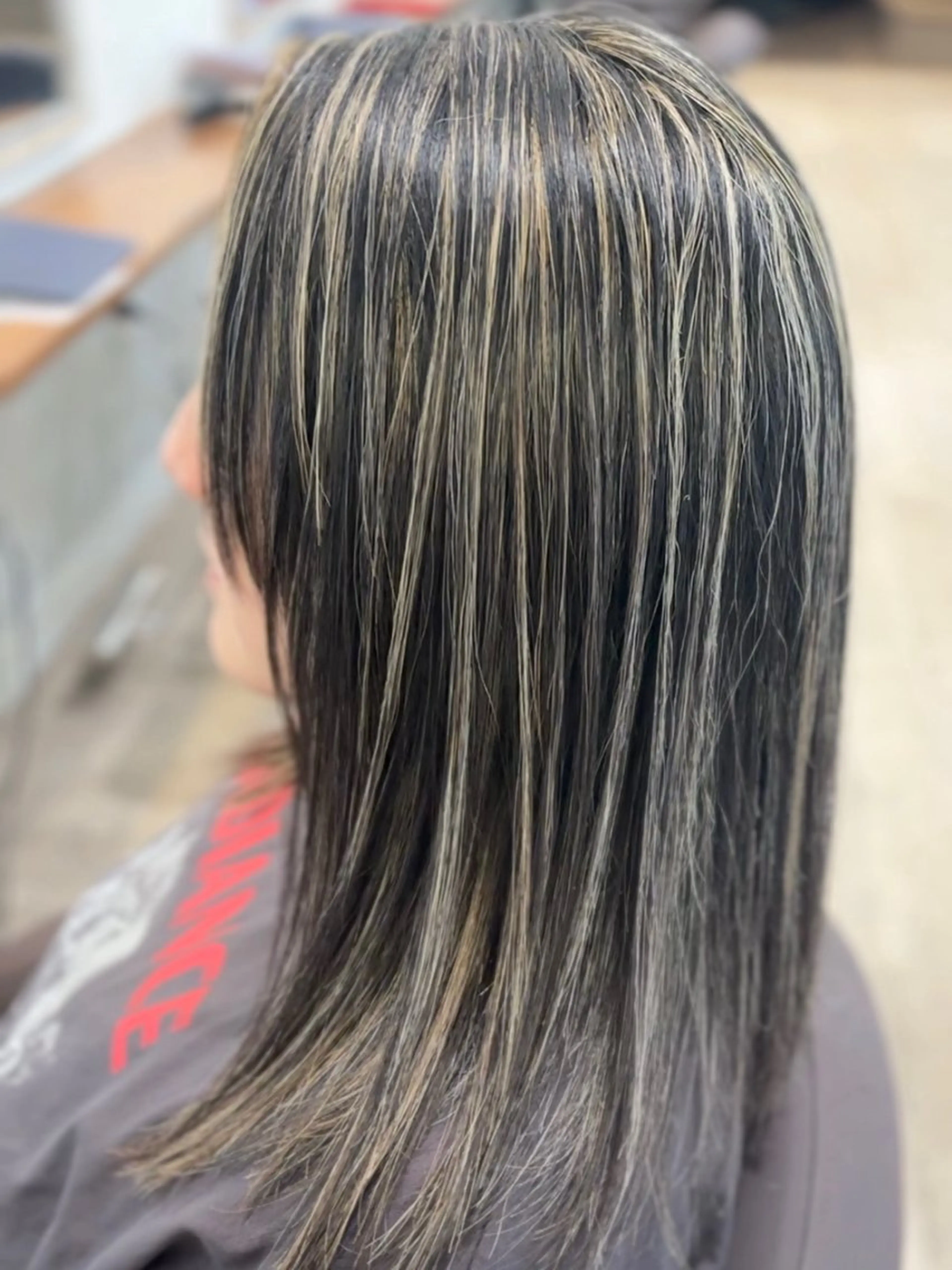 ミディアム bloom AMIのヘアスタイル