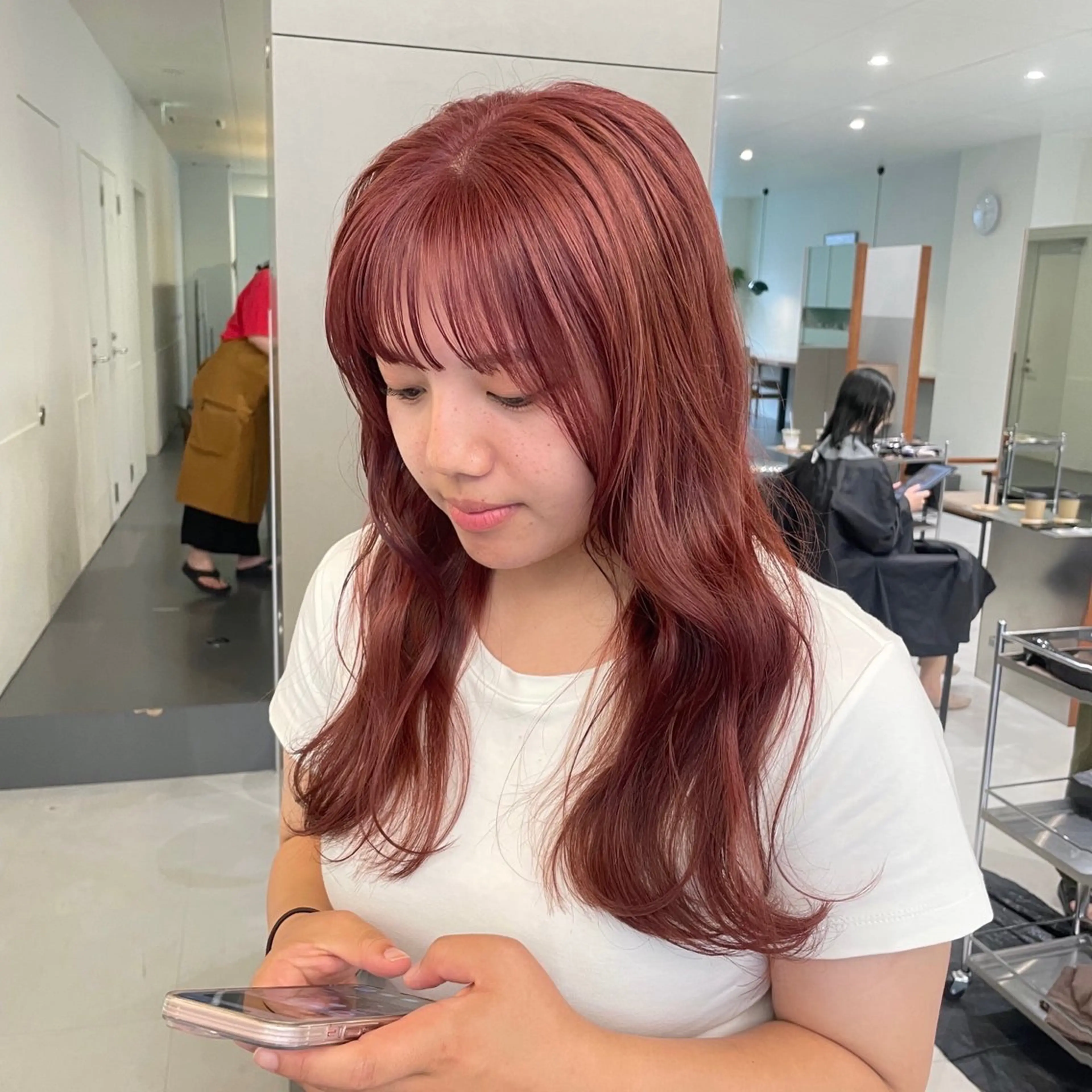 ロング カラー ベージュカラー ブリーチ 透明感カラー ダブルカラー ピンクカラー ヘアカラー トリートメント 髪質改善カラー/ボブ 🌻Mutsumiのヘアスタイル