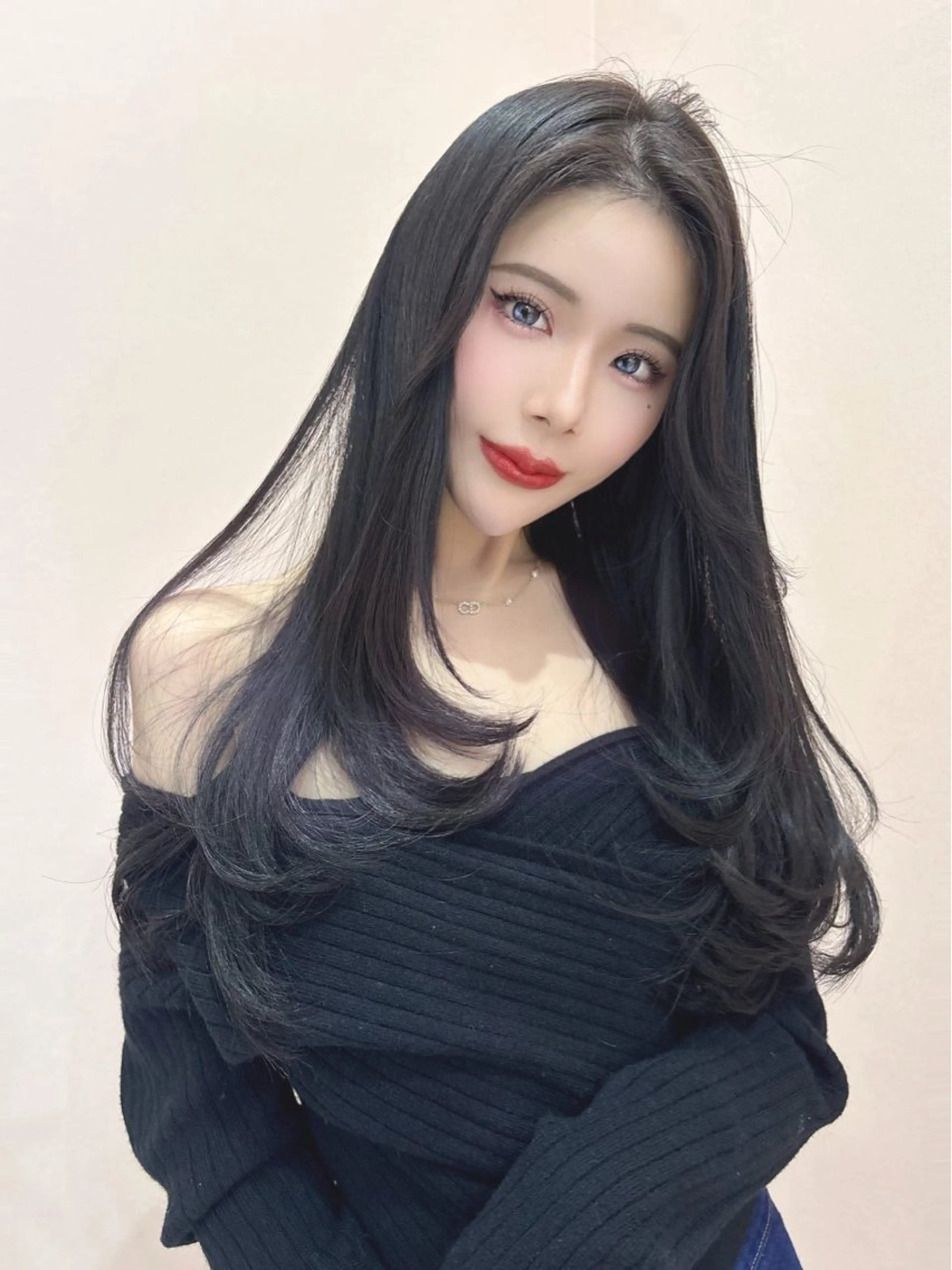 ロング カラー カット ヘアカラー トリートメント レイヤー/髪質改善 /透け感カラー/艶髪のヘアスタイル