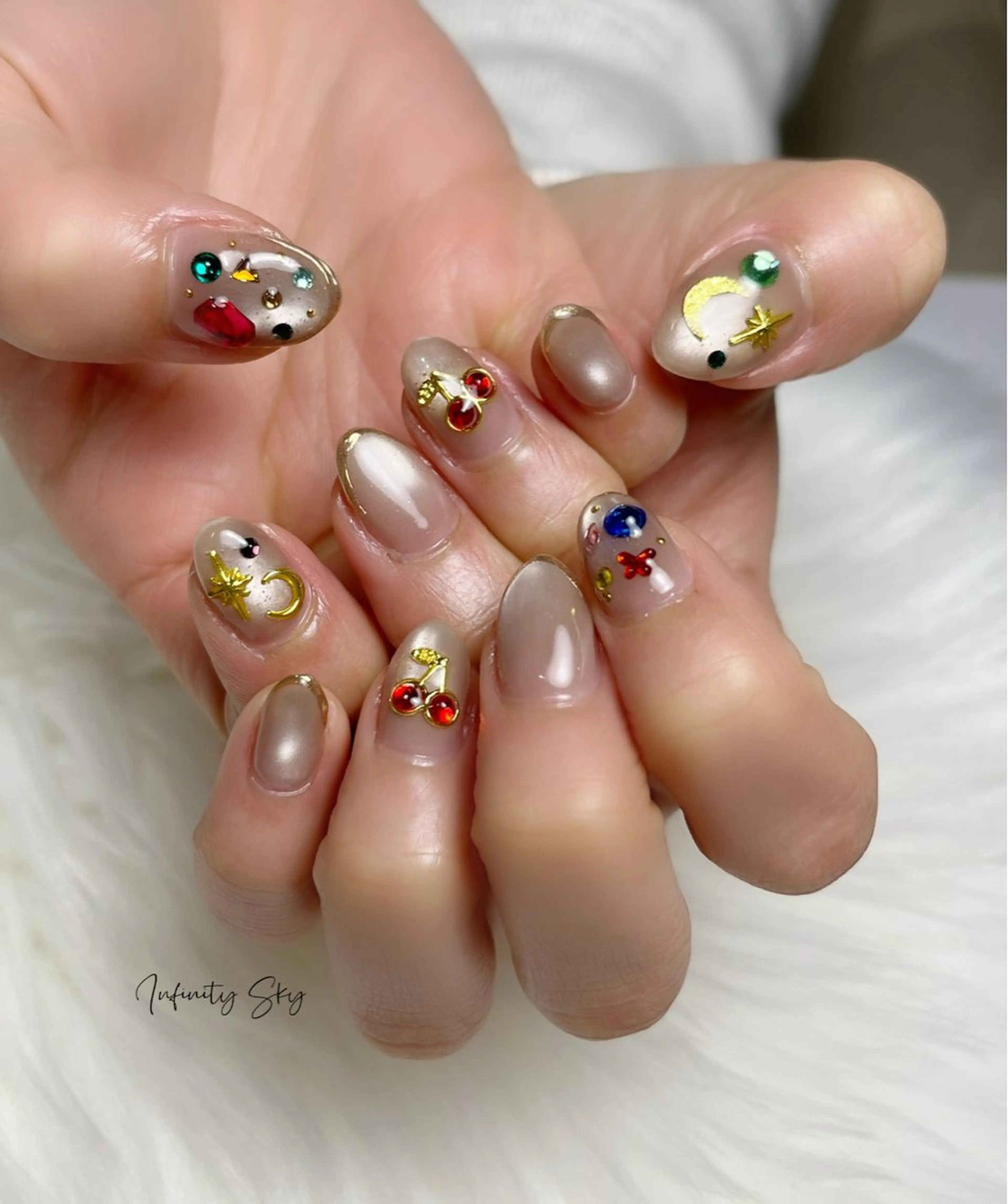 ネイル キラキラネイル 春ネイル infinity skyのネイルデザイン