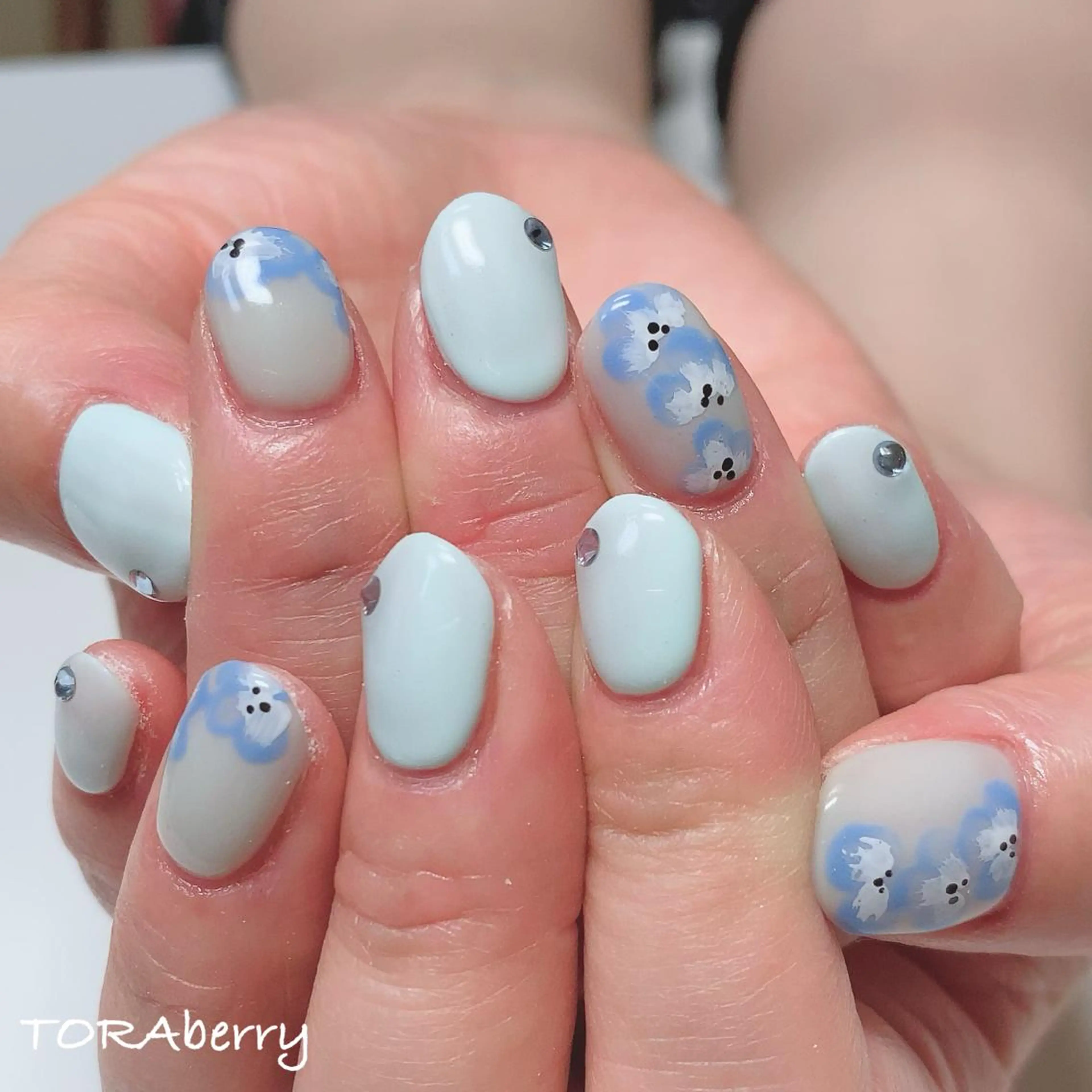 ネイル ハンドネイル ネイリスト なつみのネイルデザイン