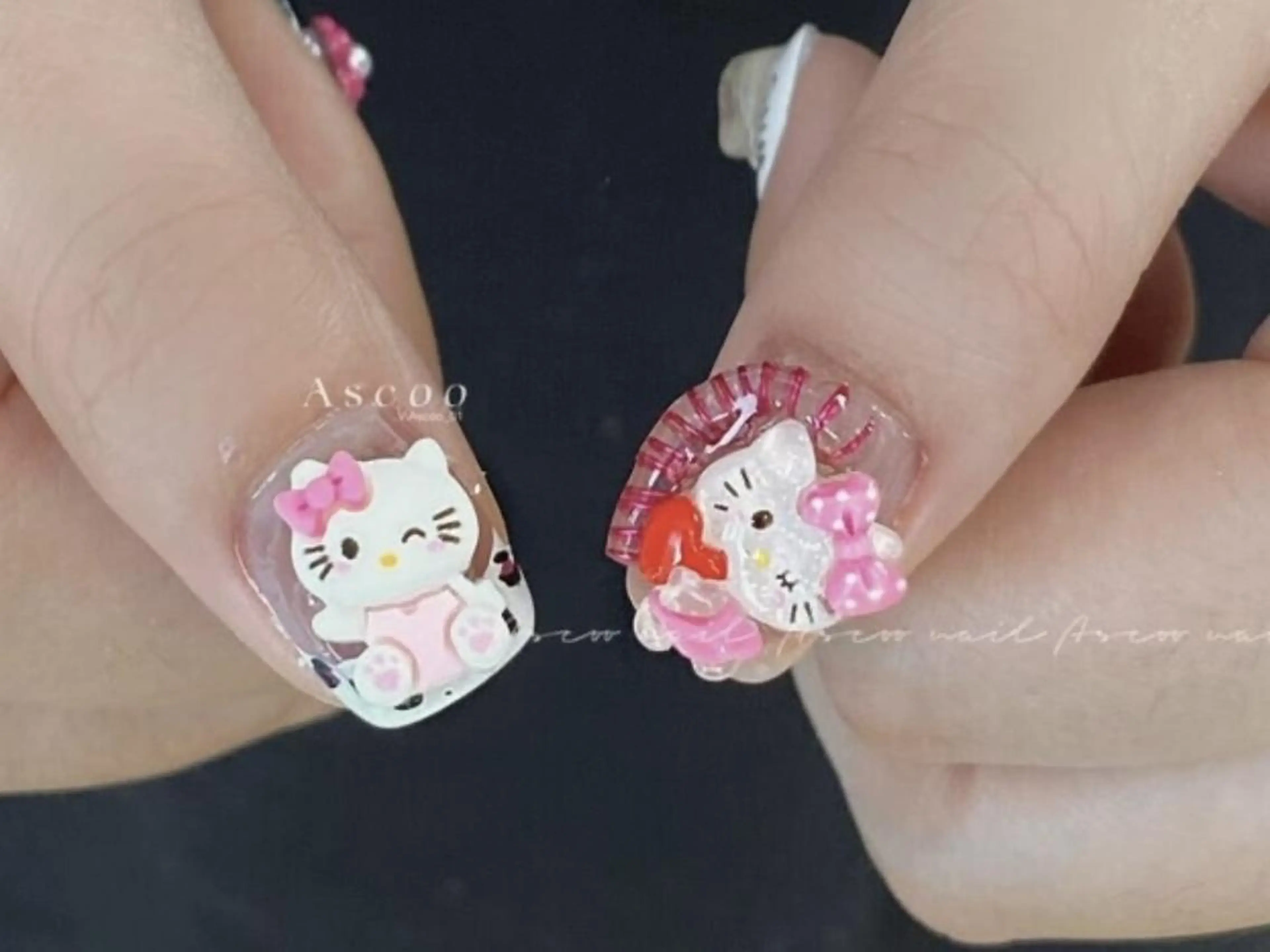 【自爪】ワンカラーor ラメグラデーション★ キャラクターパーツ2個付き★6980の写真