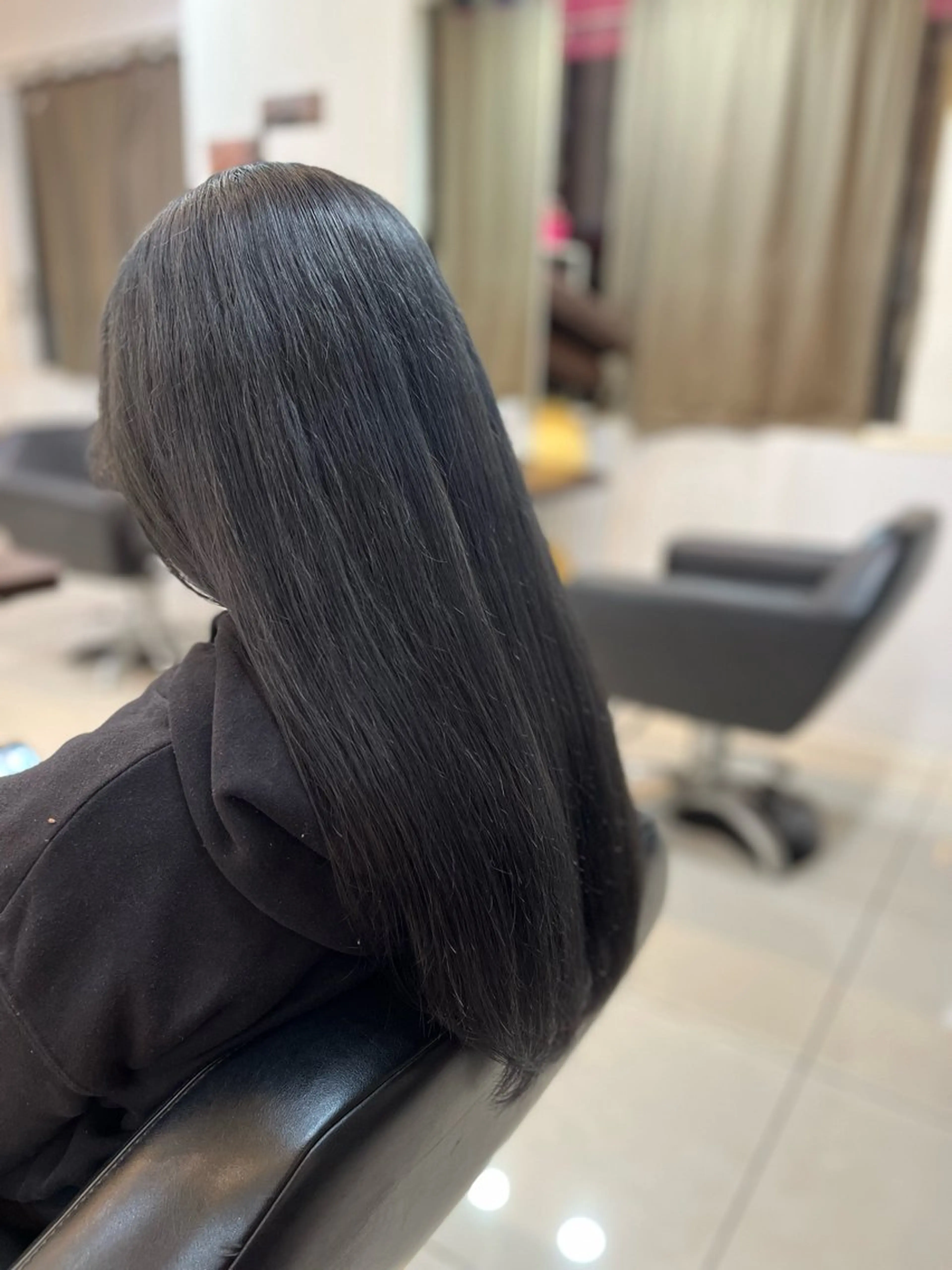 ロング カラー ネイビーカラー 🍒 SANA🍒のヘアスタイル