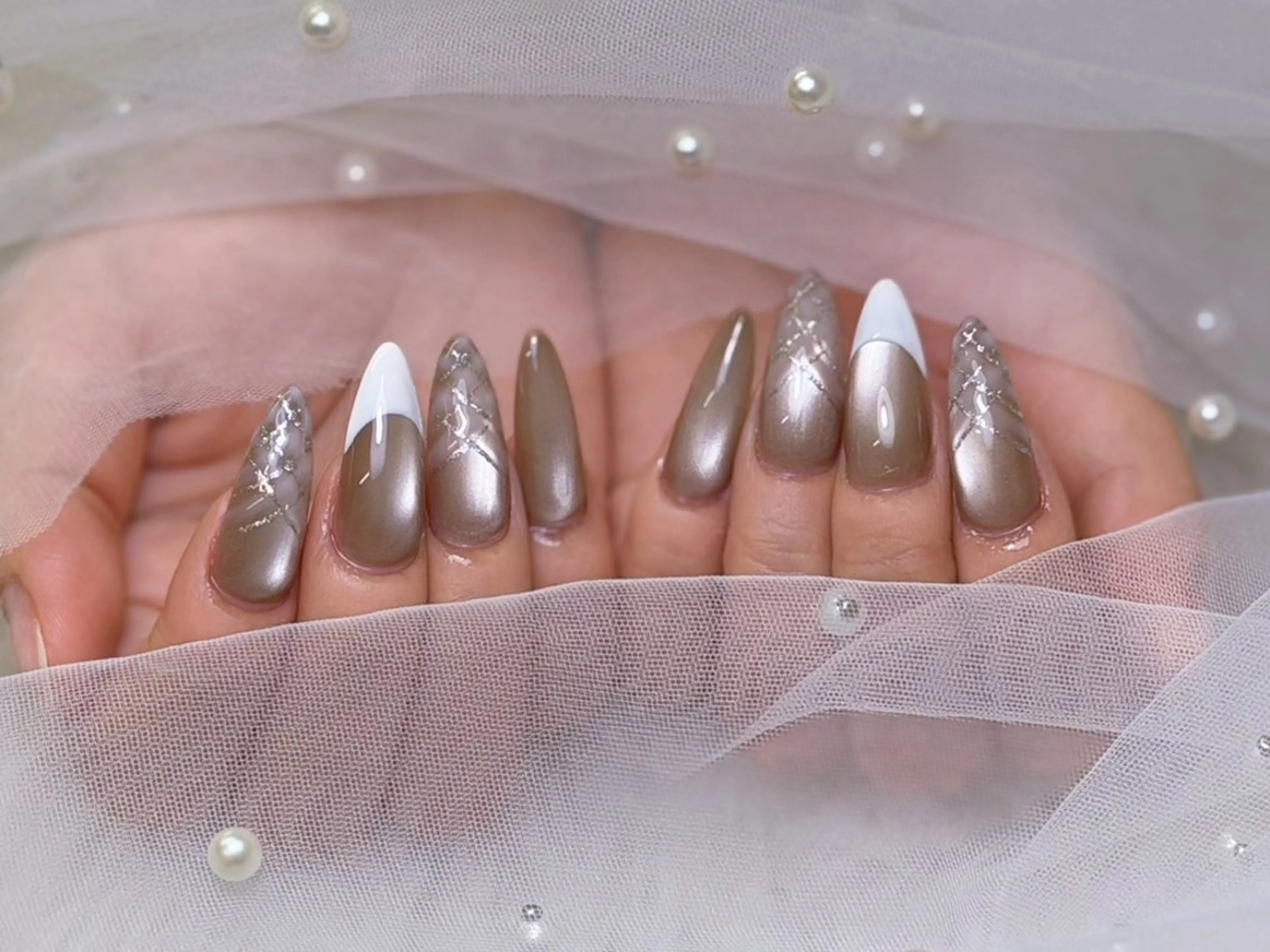 ネイル lucky nail 歌舞伎町のネイルデザイン