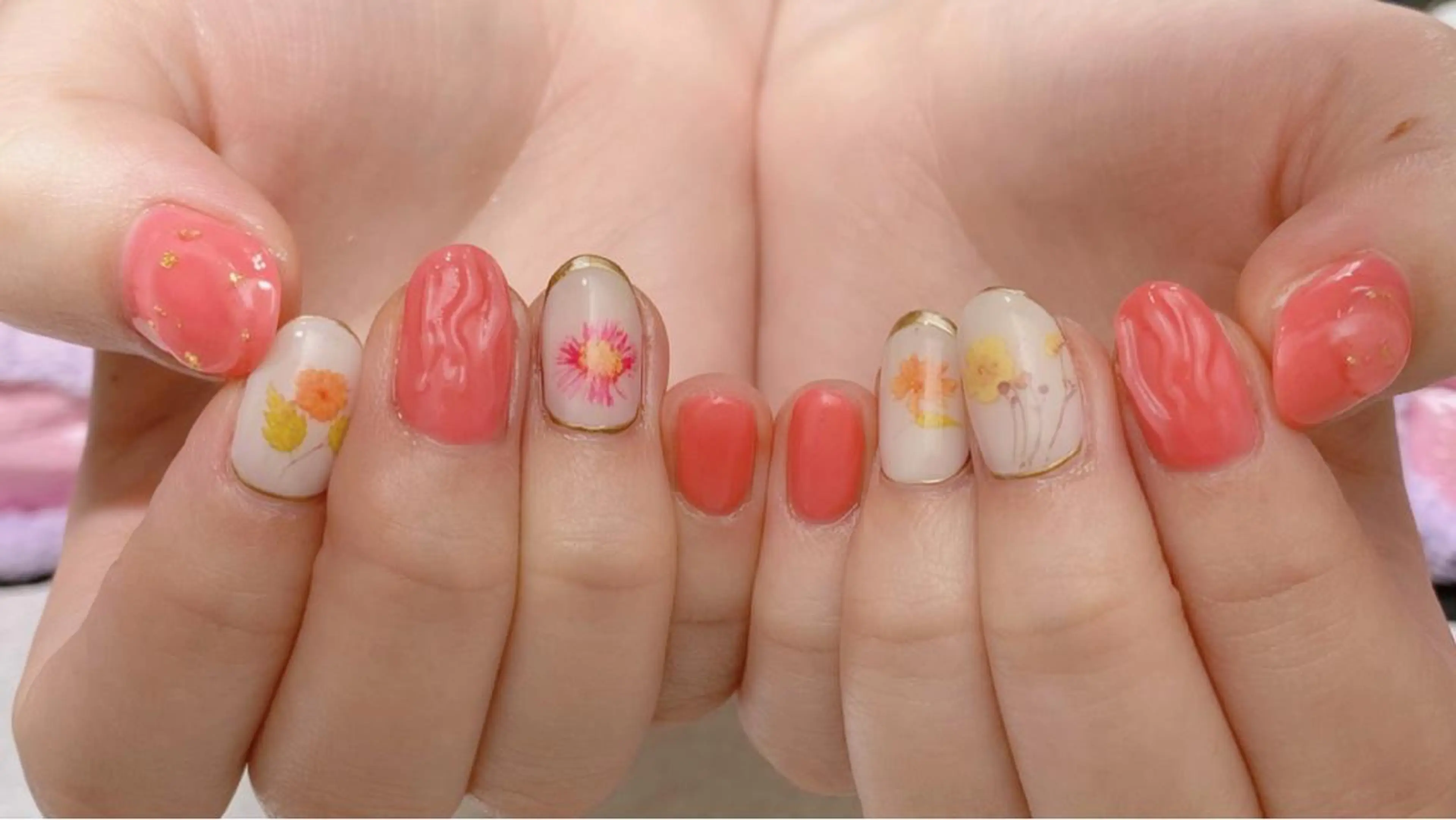 ネイル フラワーネイル ニュアンスネイル ハンドネイル ハンドケア u sのネイルデザイン