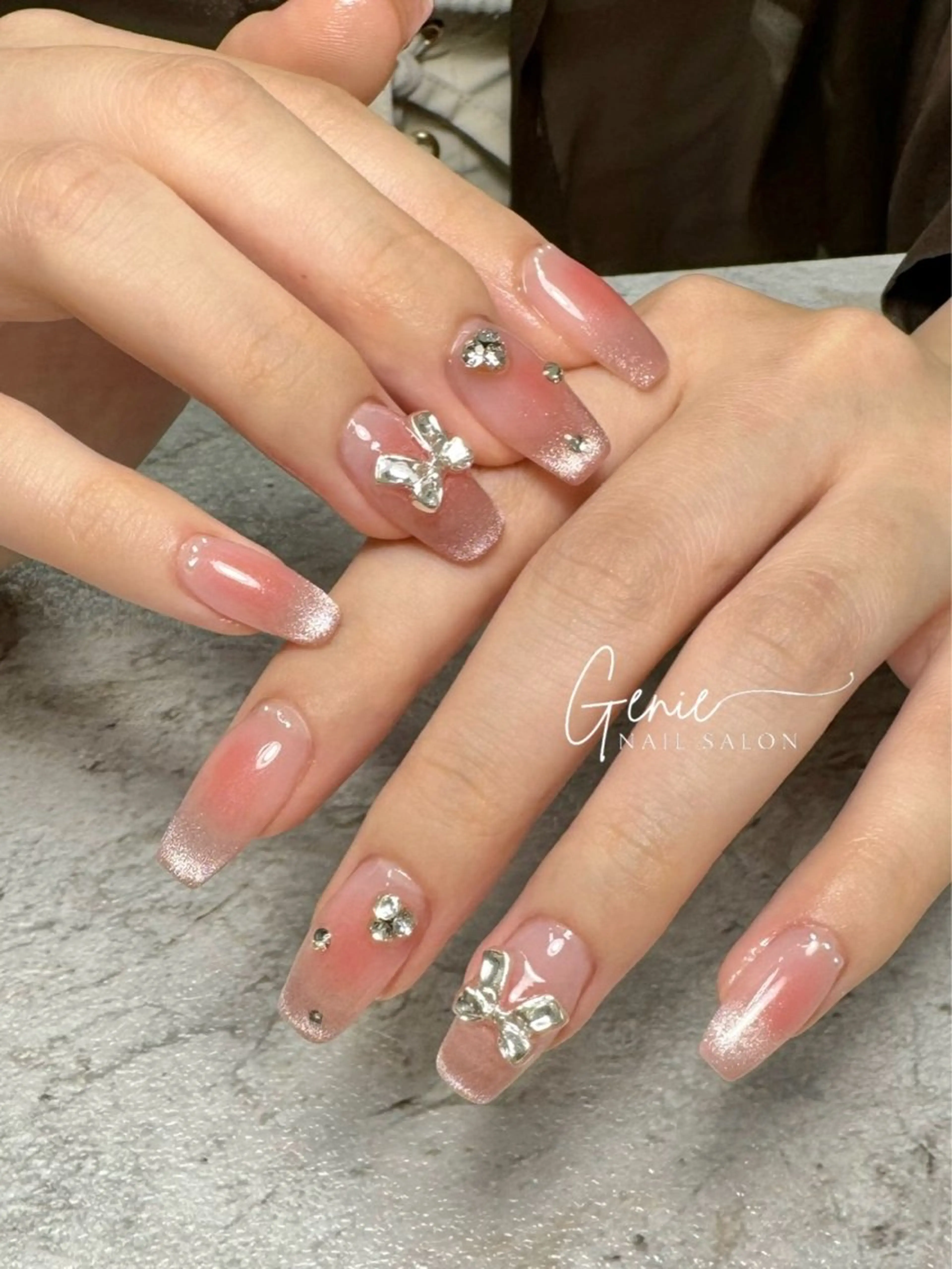 ネイル アートネイル チークネイル 韓国ネイル ハンドネイル Nail salon Genieのネイルデザイン