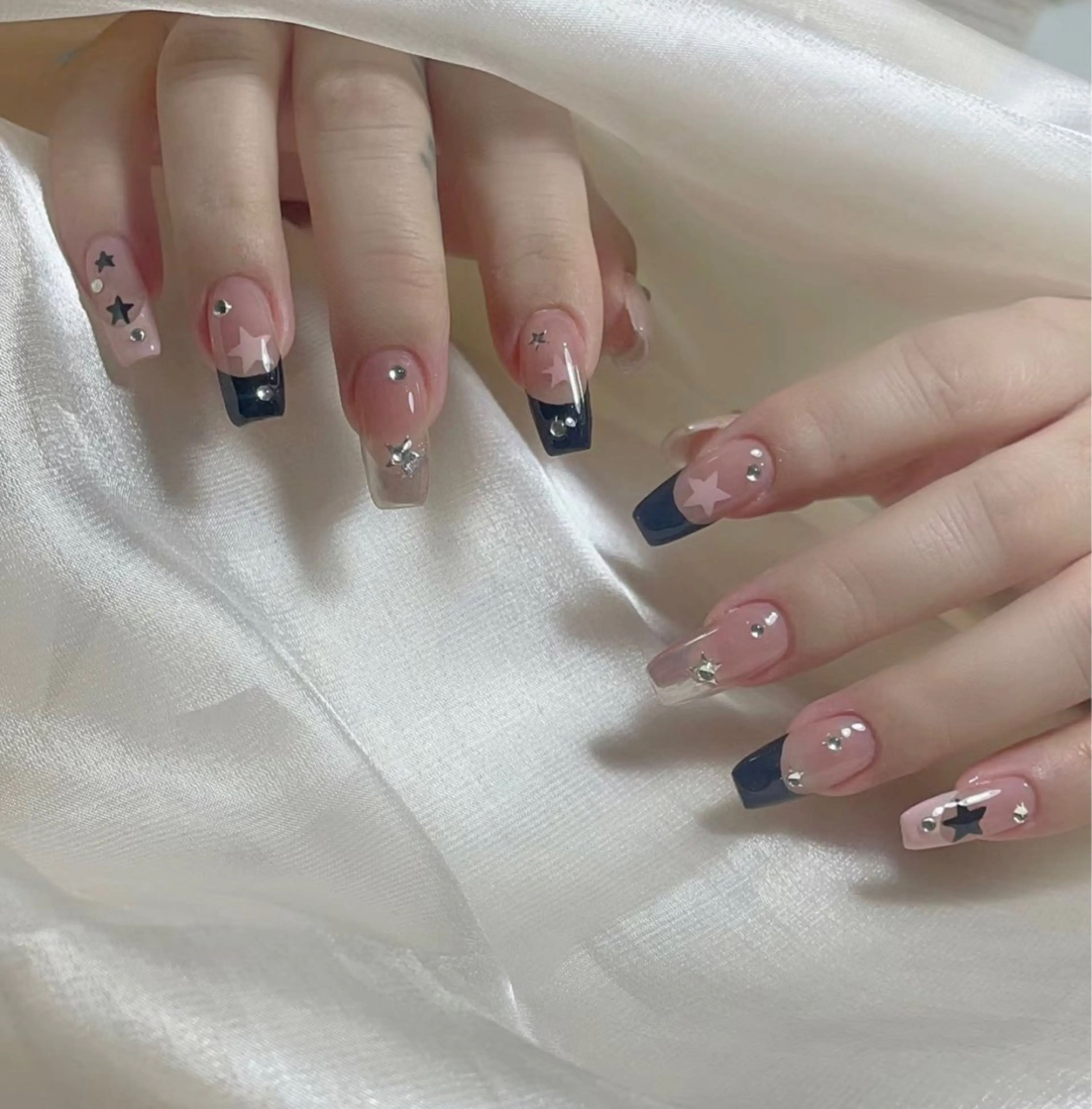 ネイル ハンドネイル ハンドケア ⭐️Syu Rei⭐️のネイルデザイン