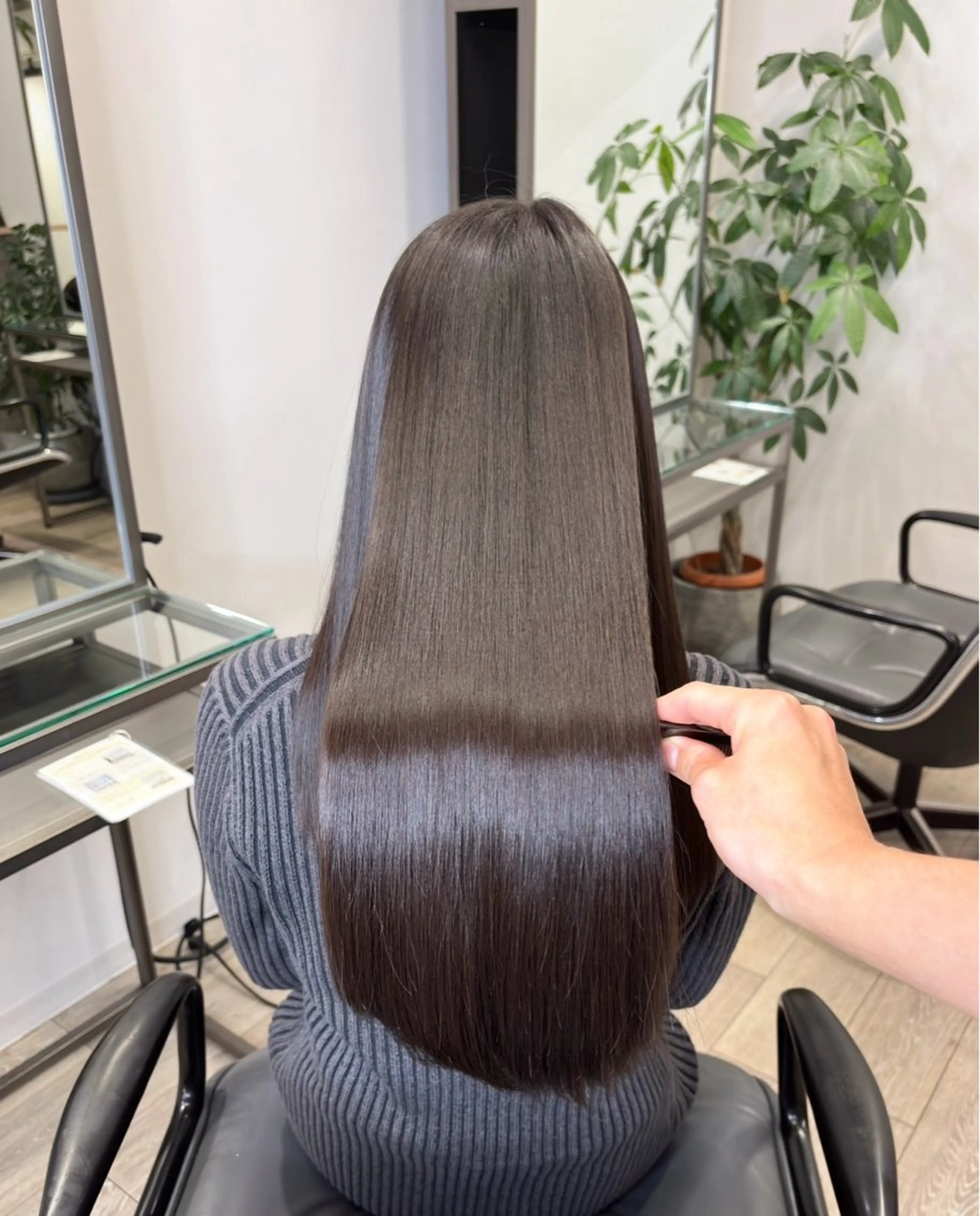 縮毛矯正 高部 仁斗のヘアスタイル