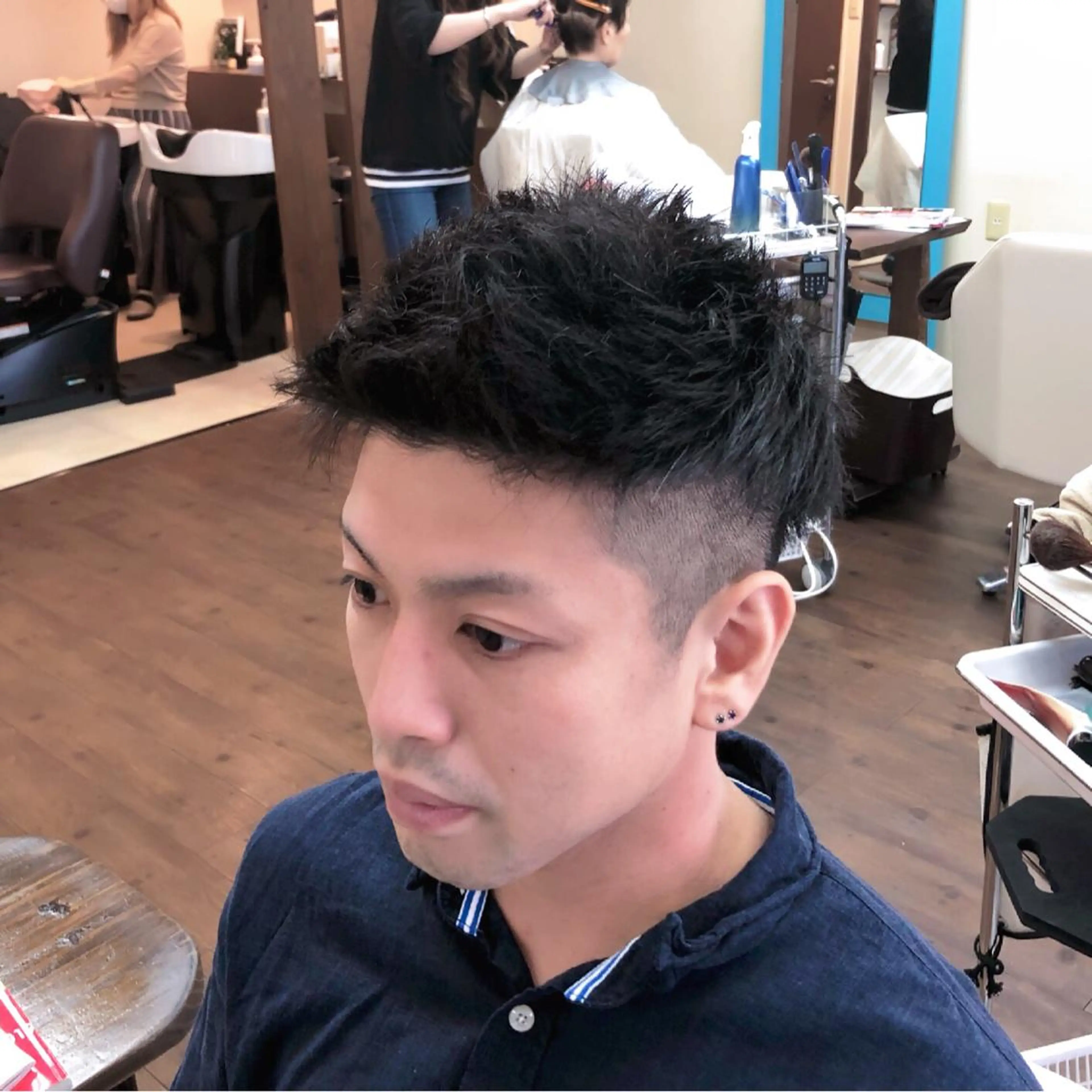 メンズ ツーブロック カット 中野 大士のヘアスタイル