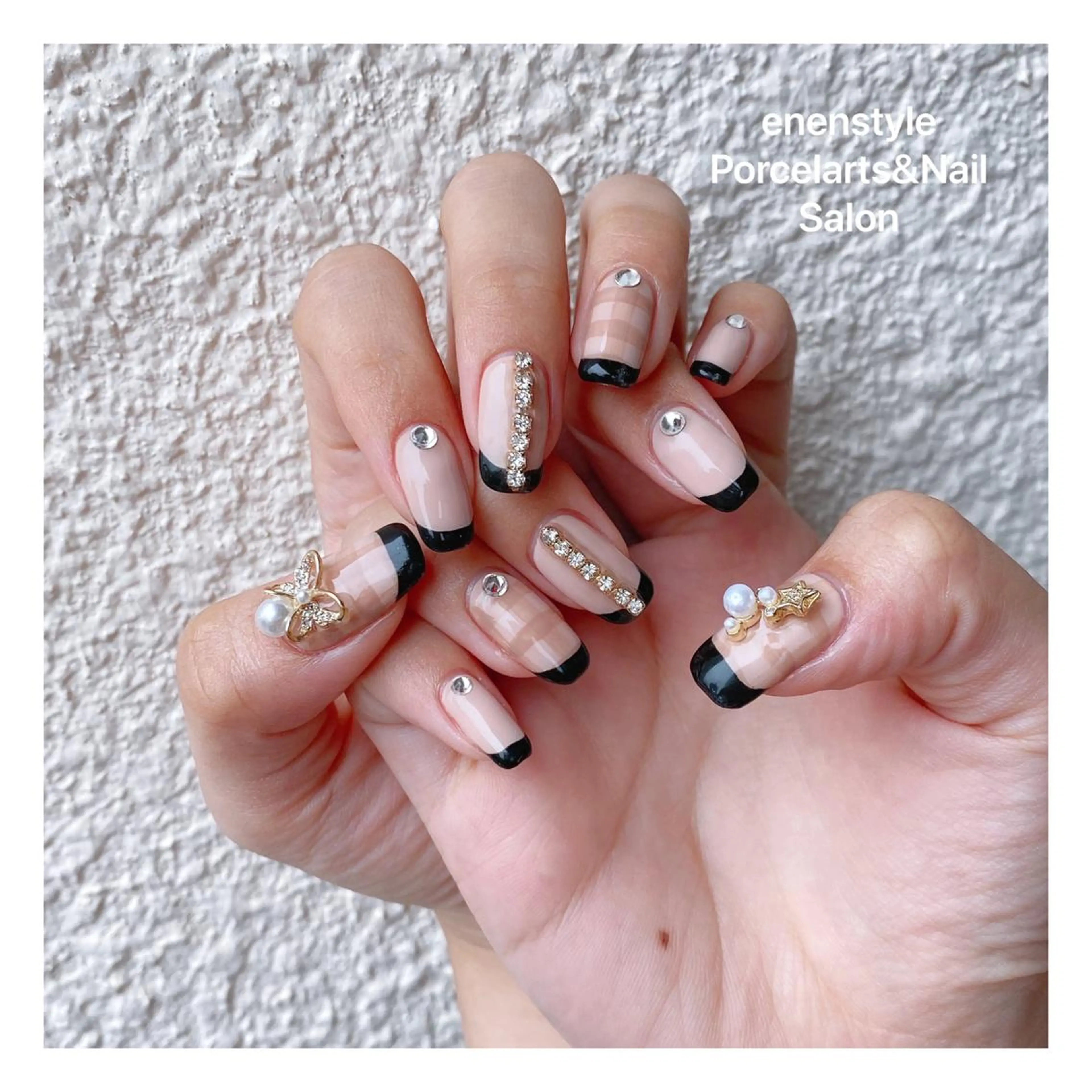 ミディアム ネイル 👑enen style👑のネイルデザイン