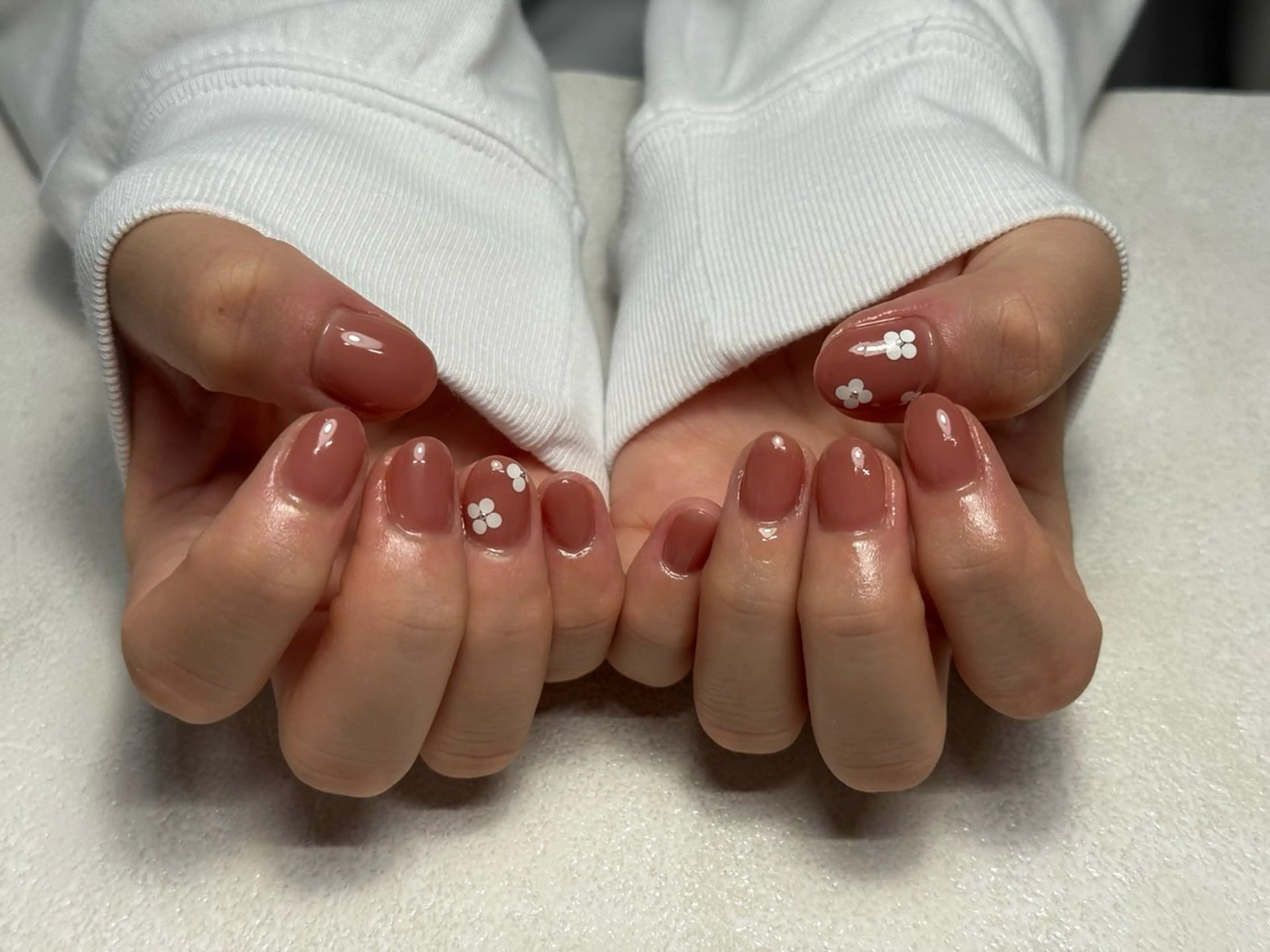 ネイル アートネイル 韓国ネイル マグネットネイル ニュアンスネイル シンプルネイル MAO /  香椎 / フィルイン対応のネイルデザイン