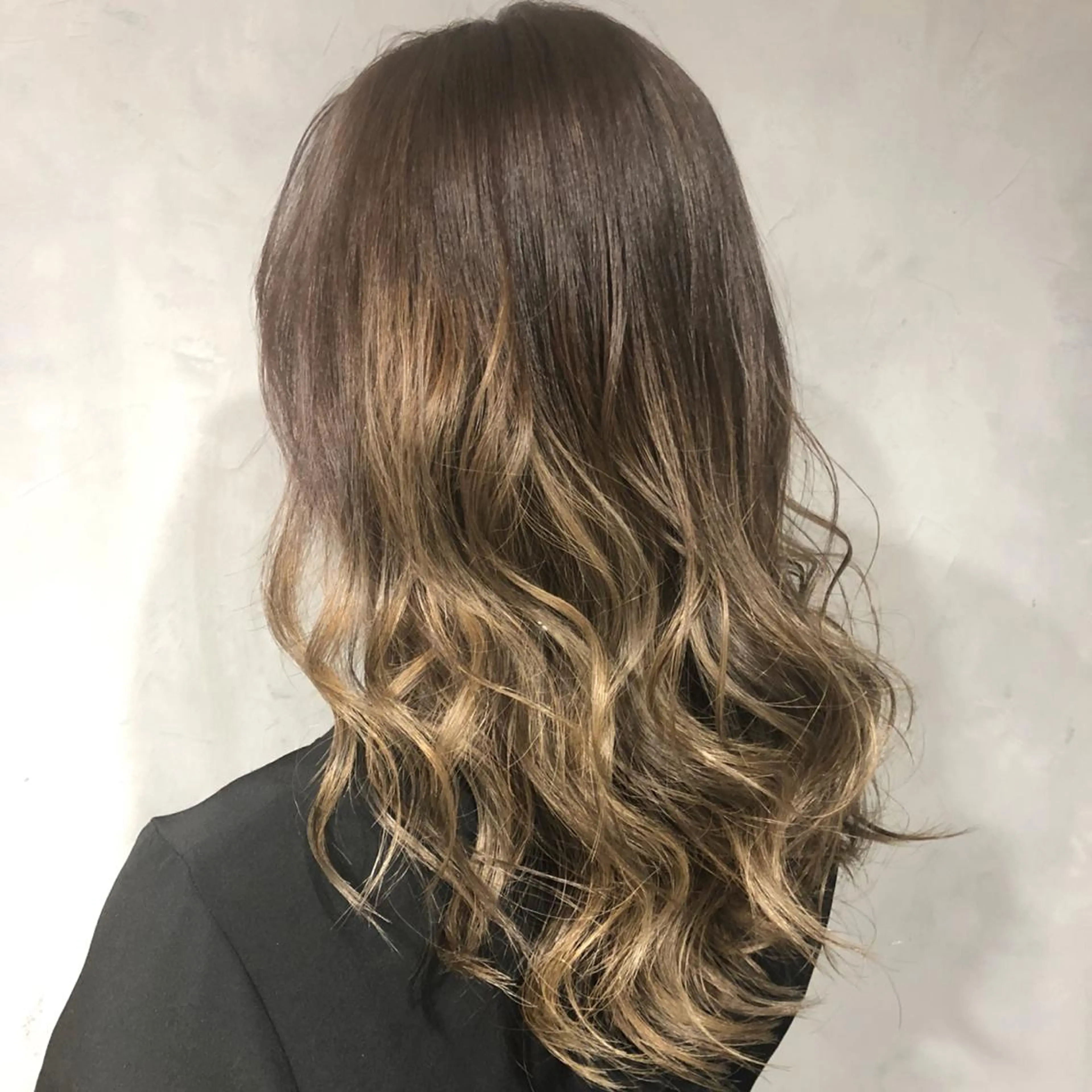 ミディアム ヘアカラー 南都 良太のヘアスタイル