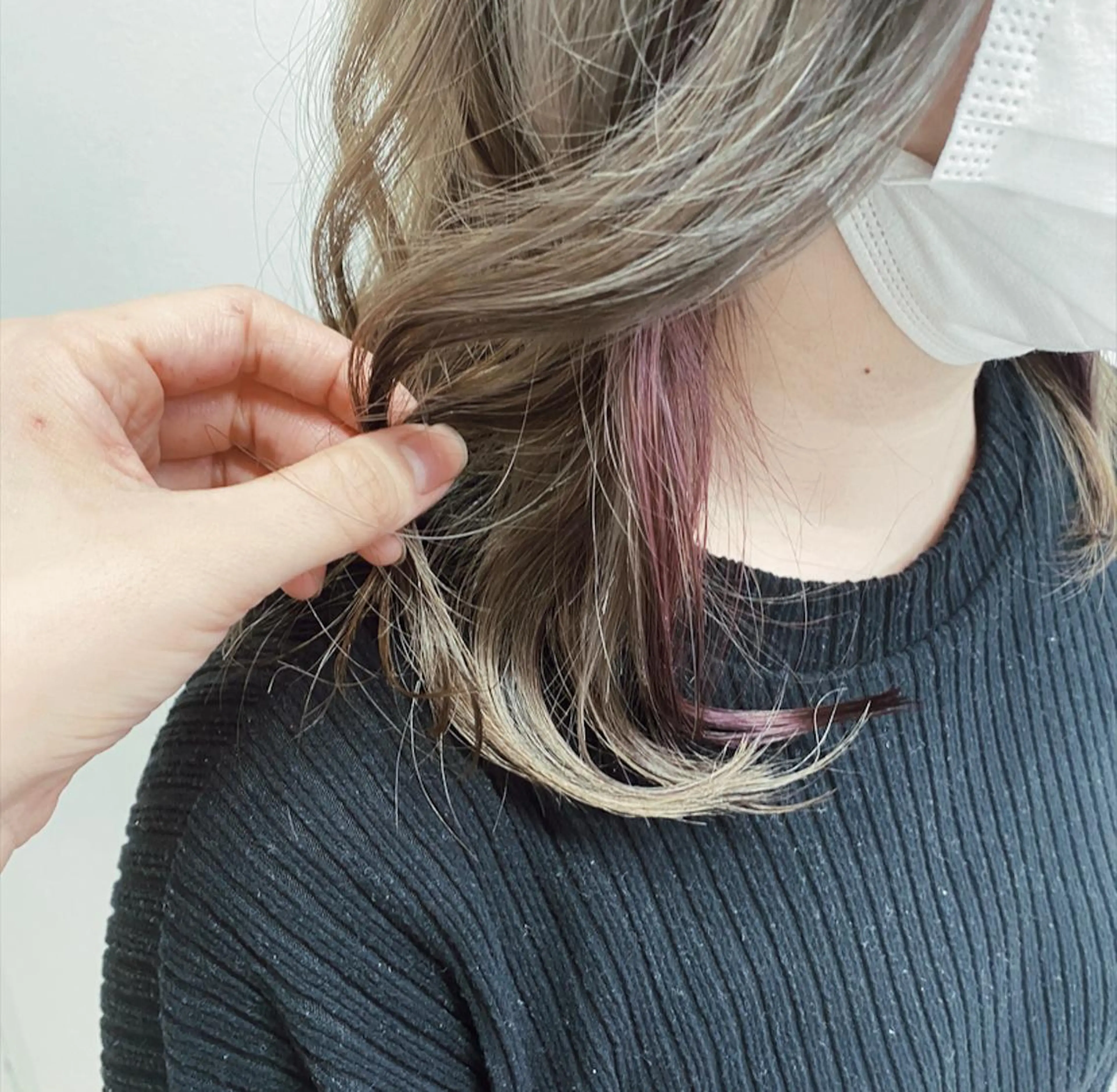 ミディアム カラー インナーカラー ヘアカラー 西山梨々【5/1〜 復帰致します🌼】のヘアスタイル