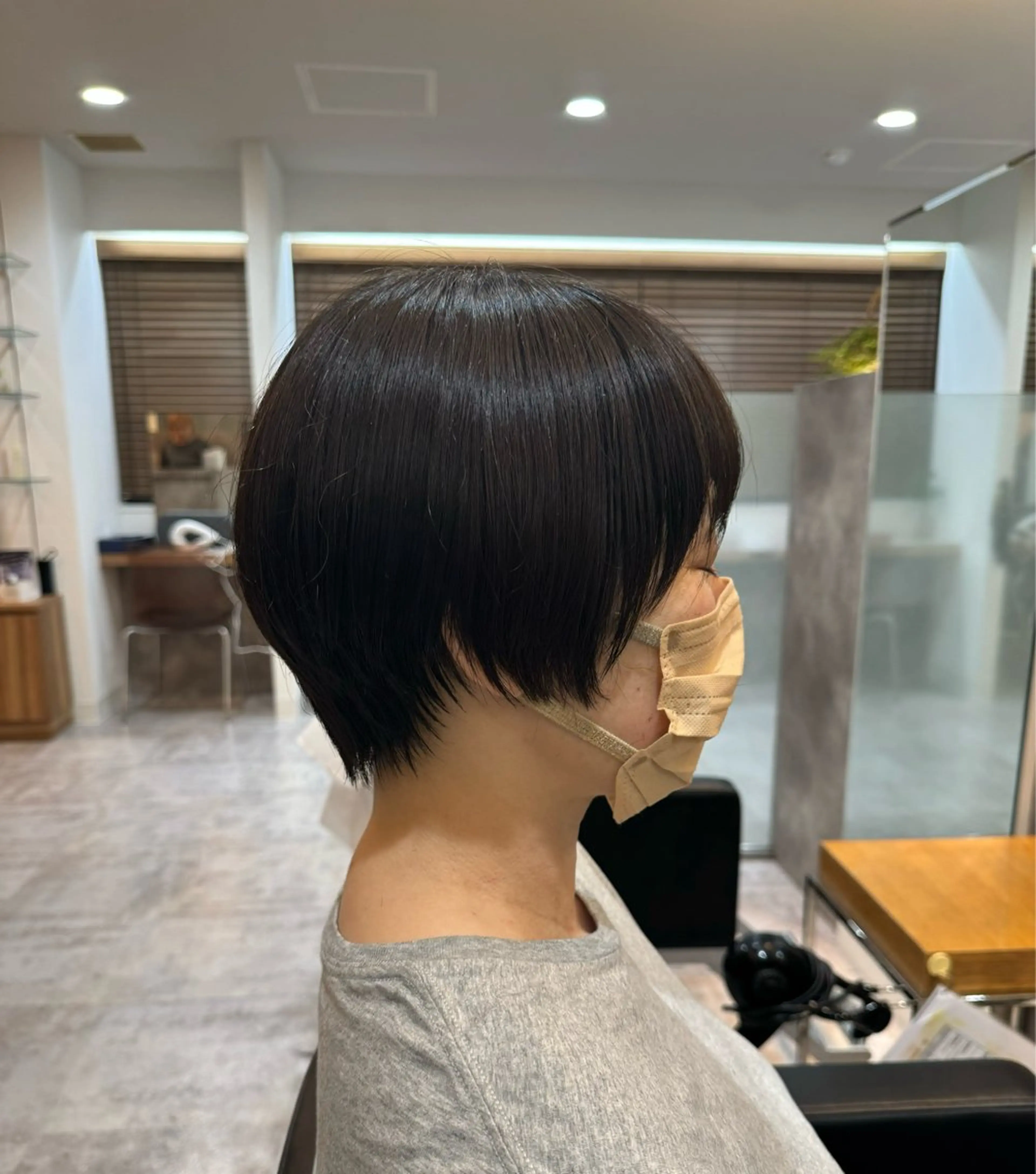ショート 北川 栞菜のヘアスタイル