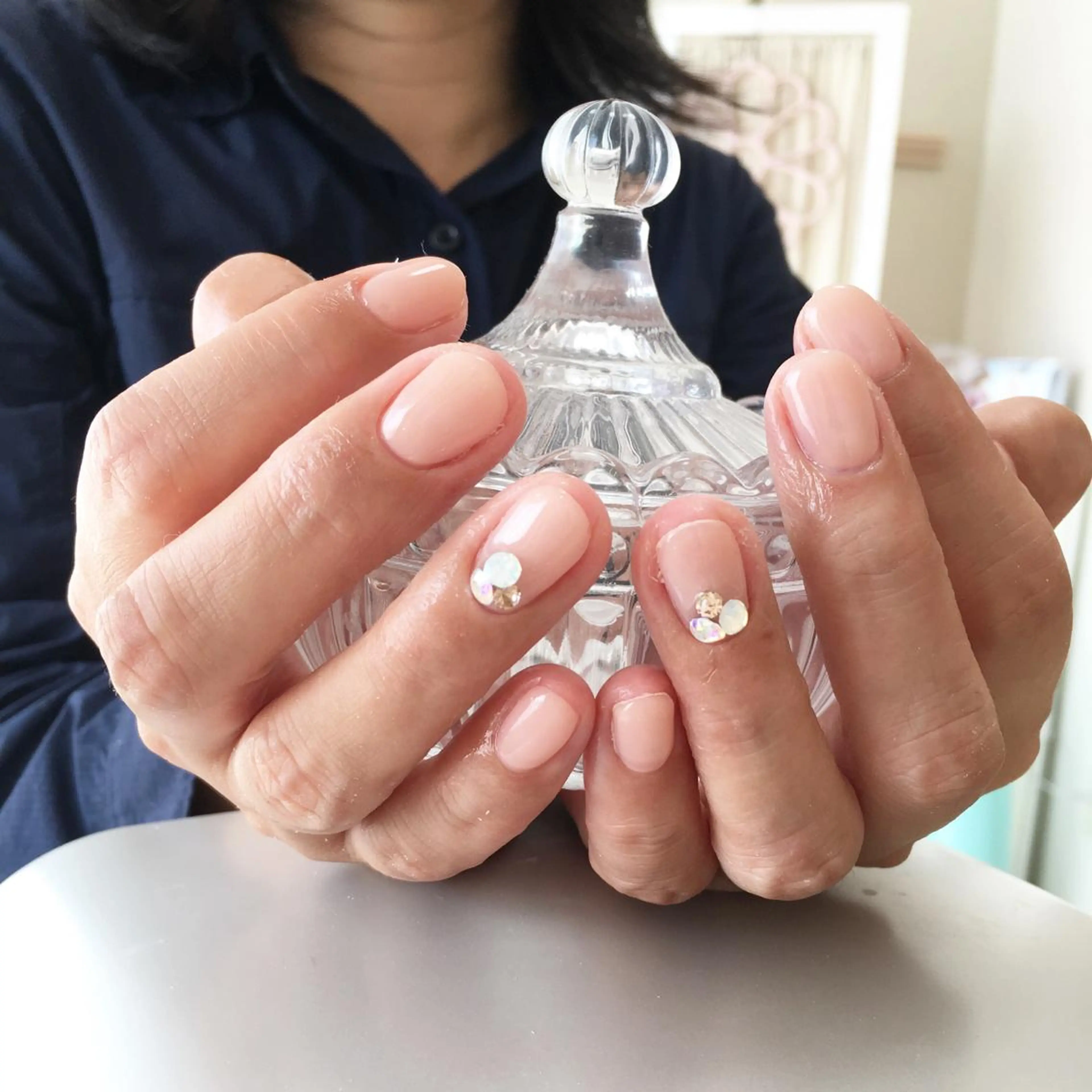 ネイル ワンカラーネイル シンプルネイル Petit Fleur所属・青柳 亜梨奈のマツエク・マツパデザイン