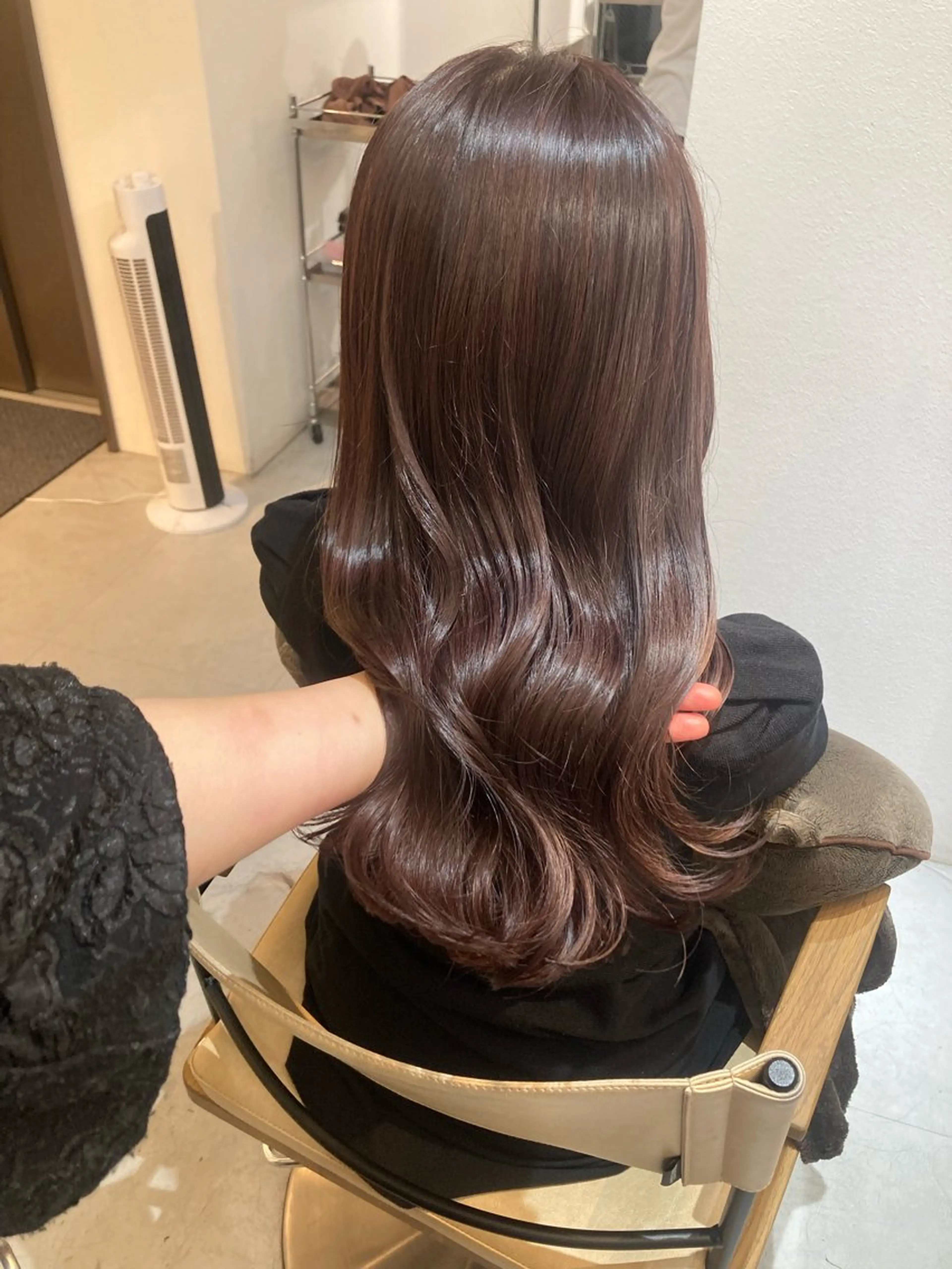 セミロング カット ヘアカラー トリートメント ✨色持ちの良い艶 カラー✨蟹江真世のヘアスタイル