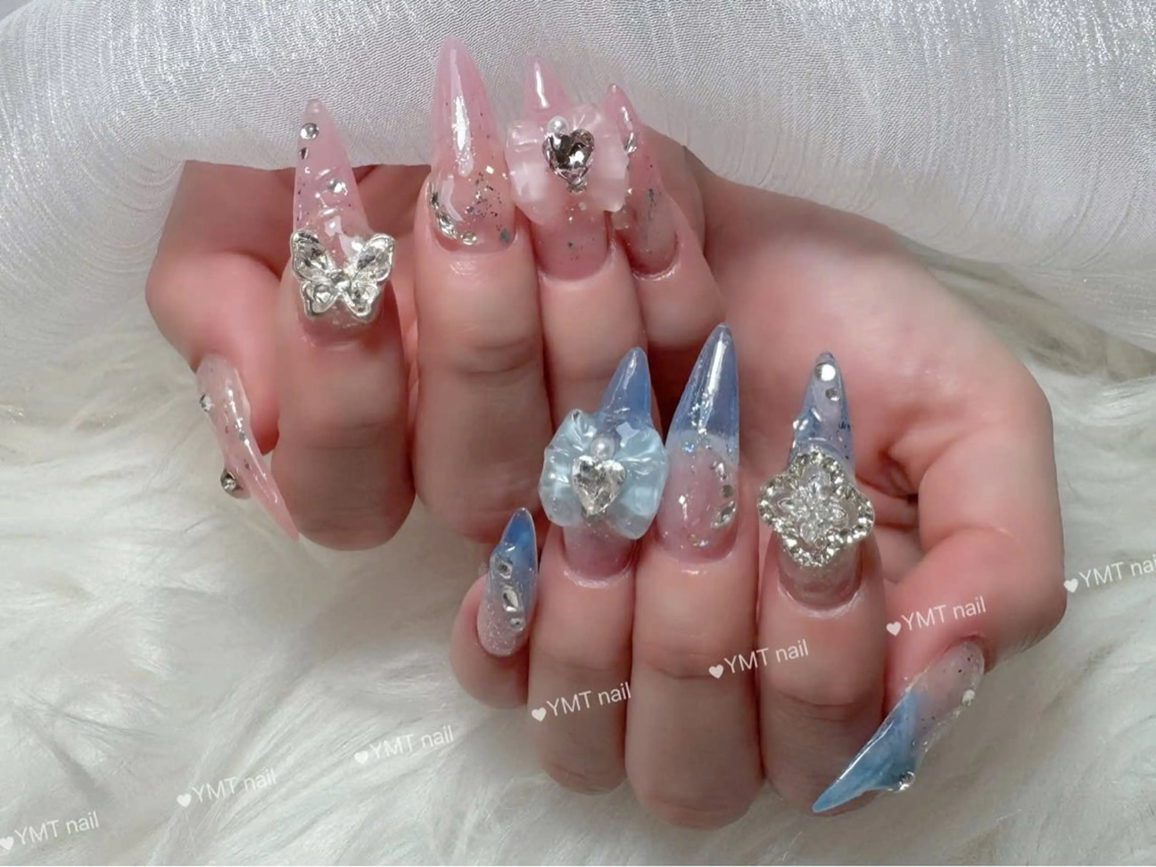 ネイル 長さ出し フットネイル ジェルネイル 韓国ネイル マグネットネイル ハンドネイル YMT NailStudioのネイルデザイン