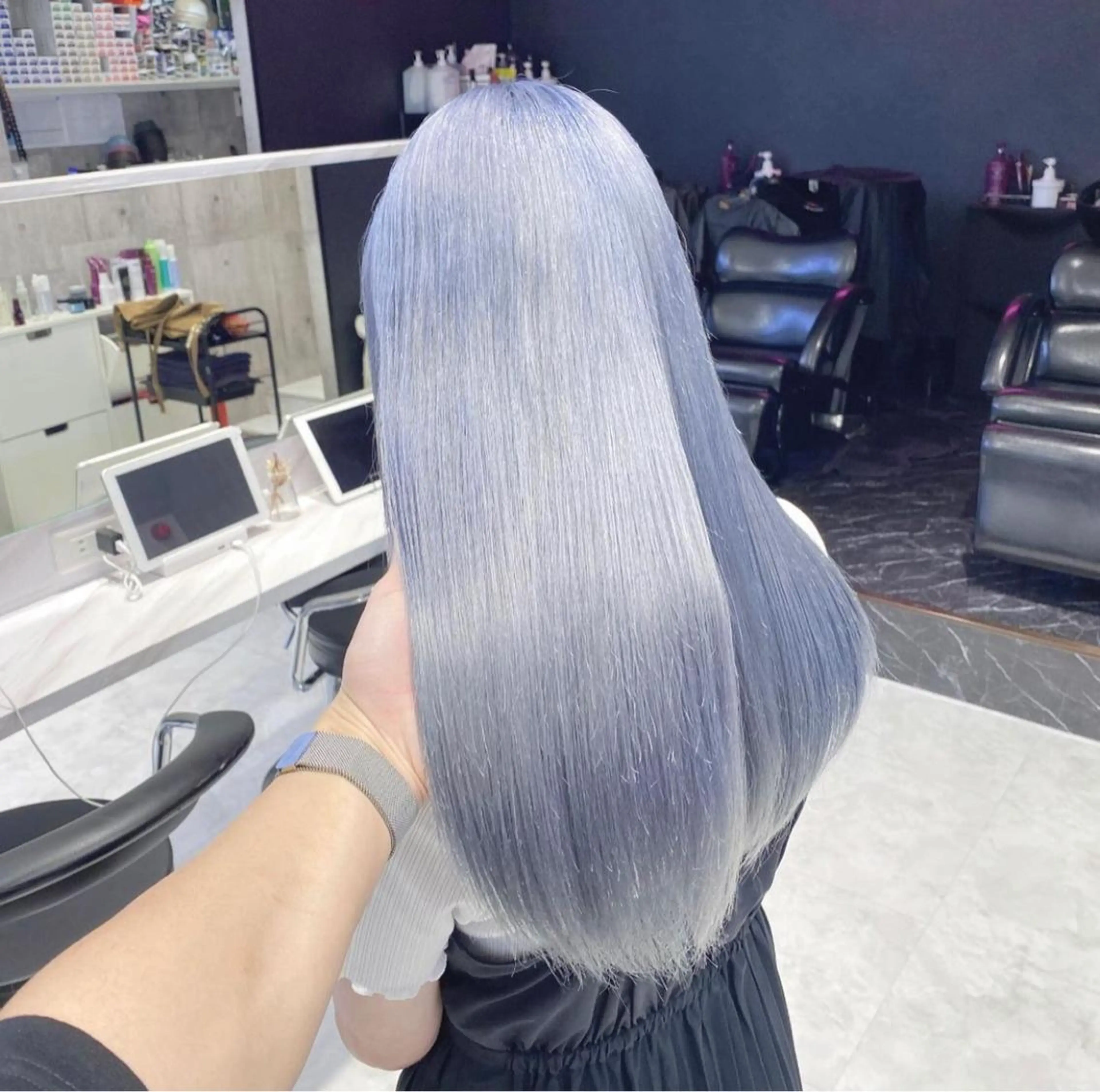 ロング カラー パーマ ヘアアレンジ メンズ キッズ ネイル マツエク・マツパ アイブロウ ヘアカラー トリートメント 💖オタク美容師 ꒰ঌ♡モモ♡໒꒱のヘアスタイル