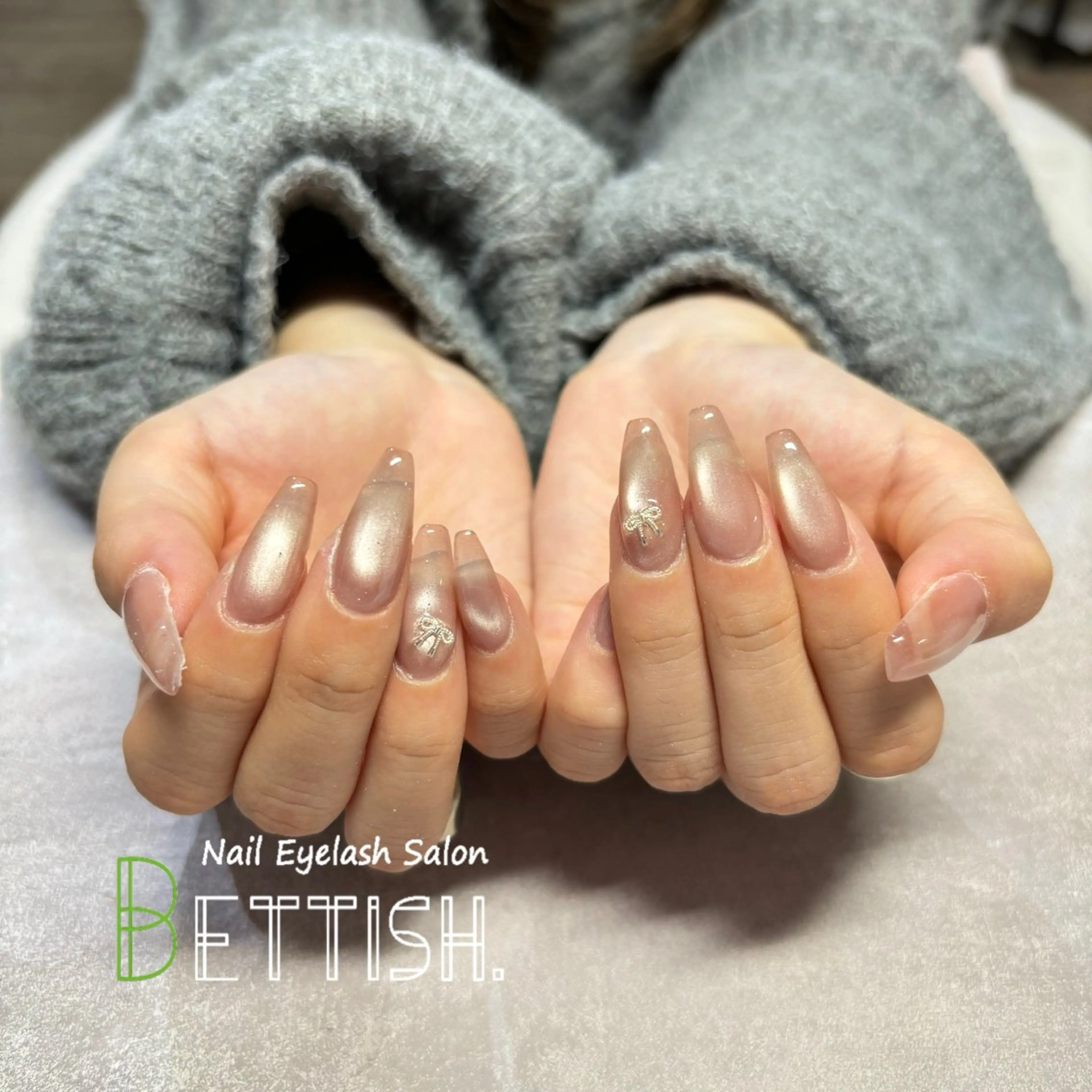 ネイル NiuShe SERIのネイルデザイン