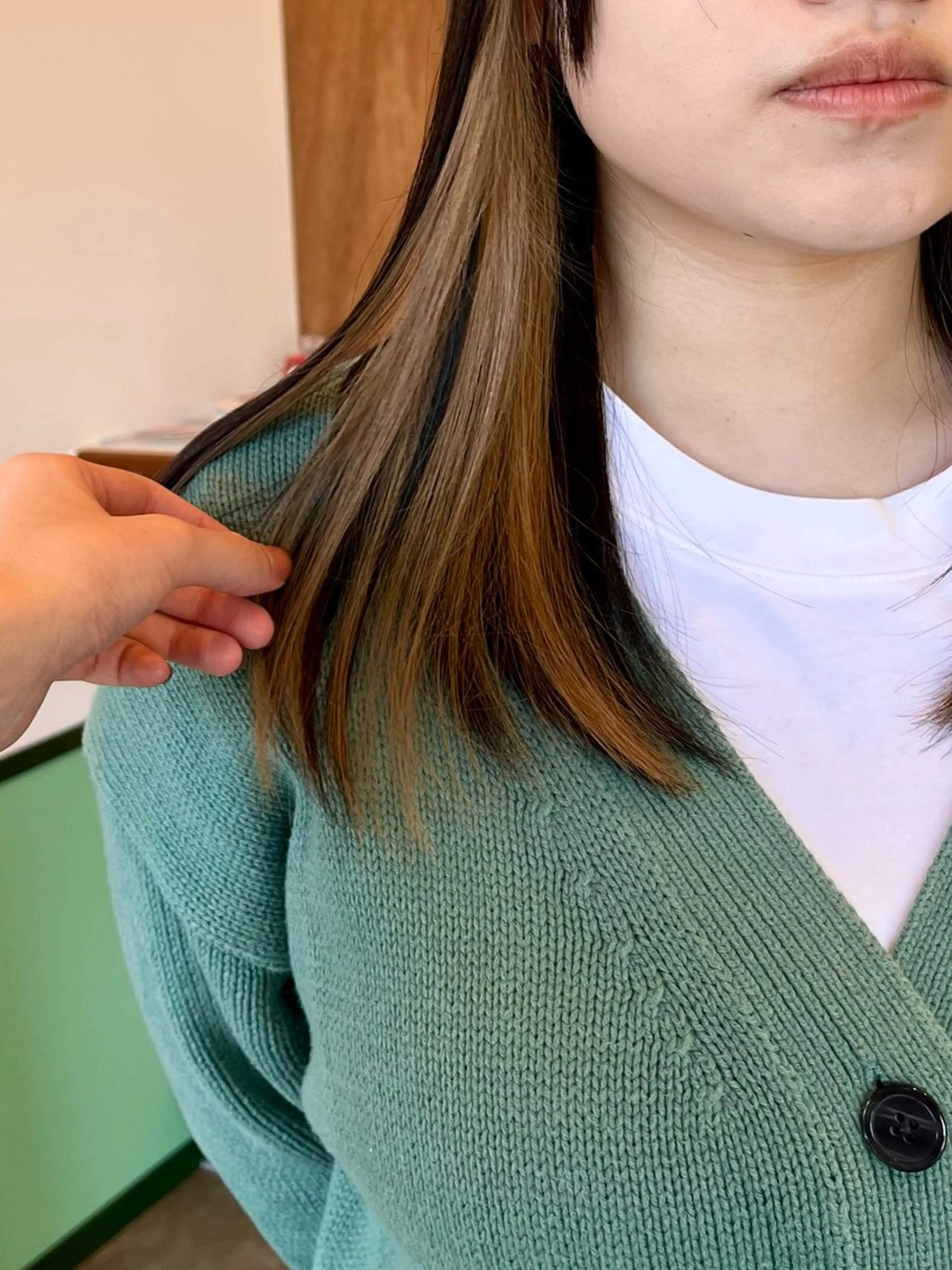 ミディアム ヘアカラー LOBBY HIMERIのヘアスタイル
