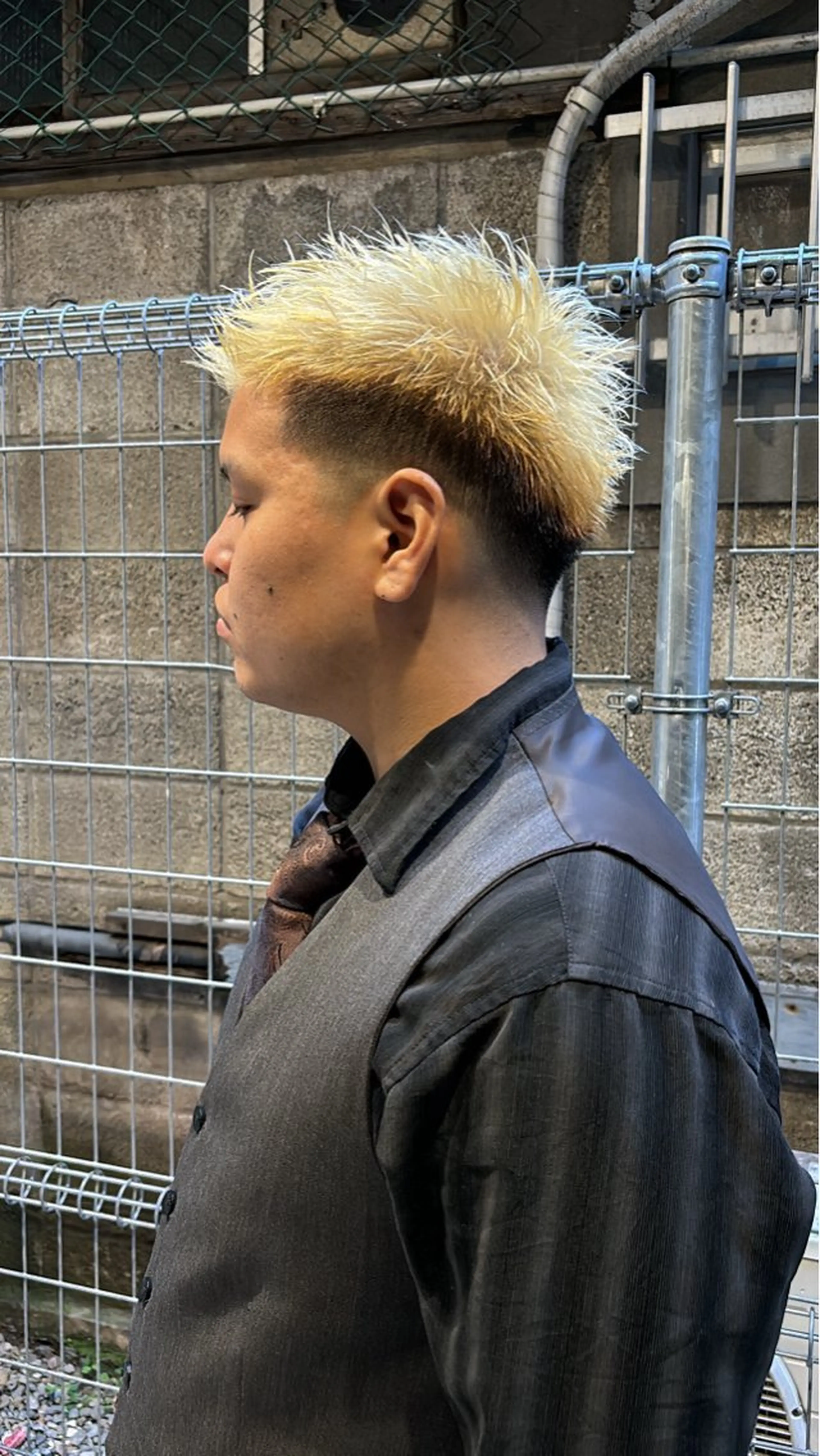 ショート メンズ フェードカット スパイキーショート ショートヘア カット メンズ/特殊ヘア パーマ🕷️小夏貴也のヘアスタイル