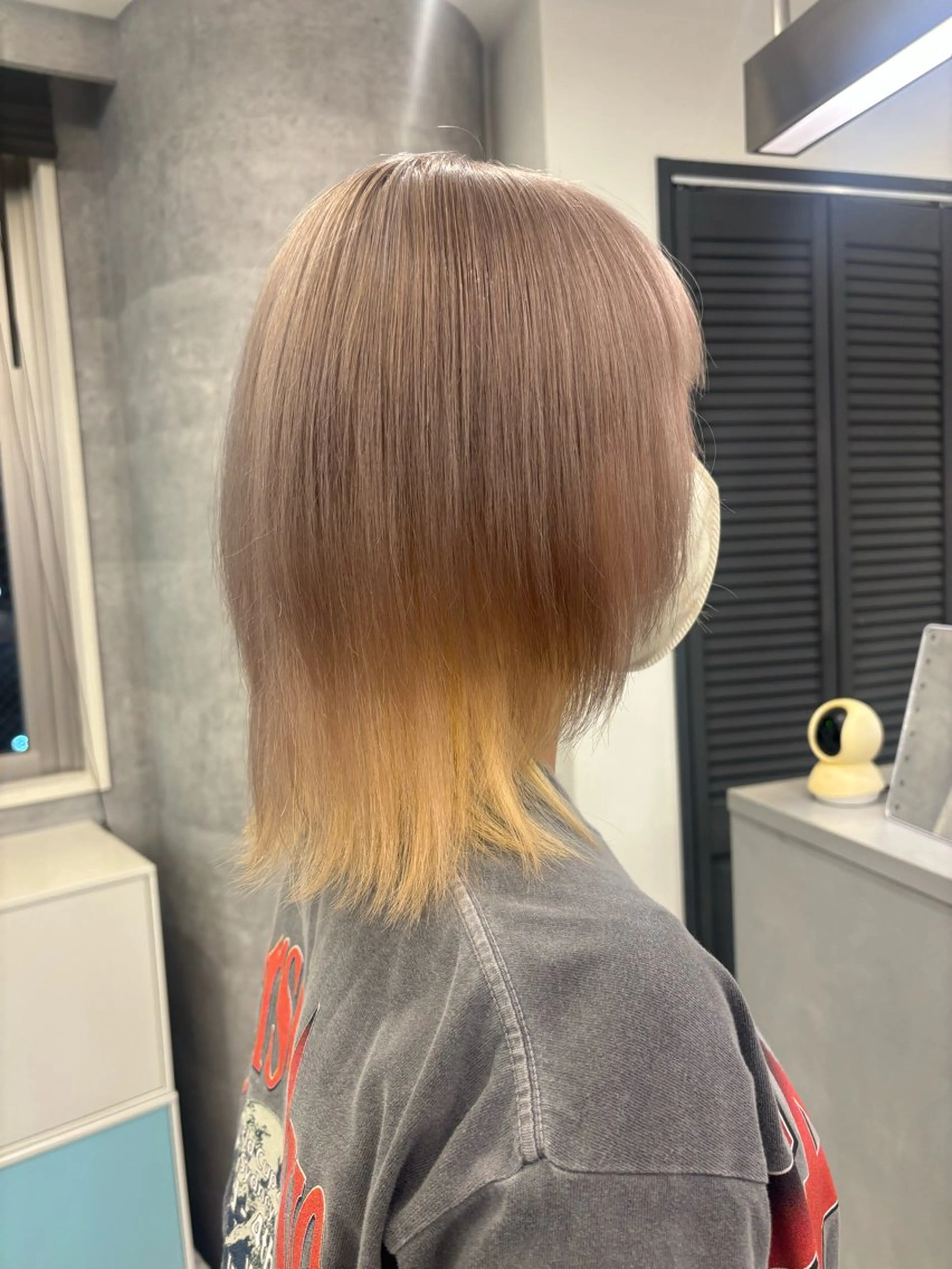 セミロング カラー ヘアカラー 韓国ハイトーンカラー kana♡のヘアスタイル