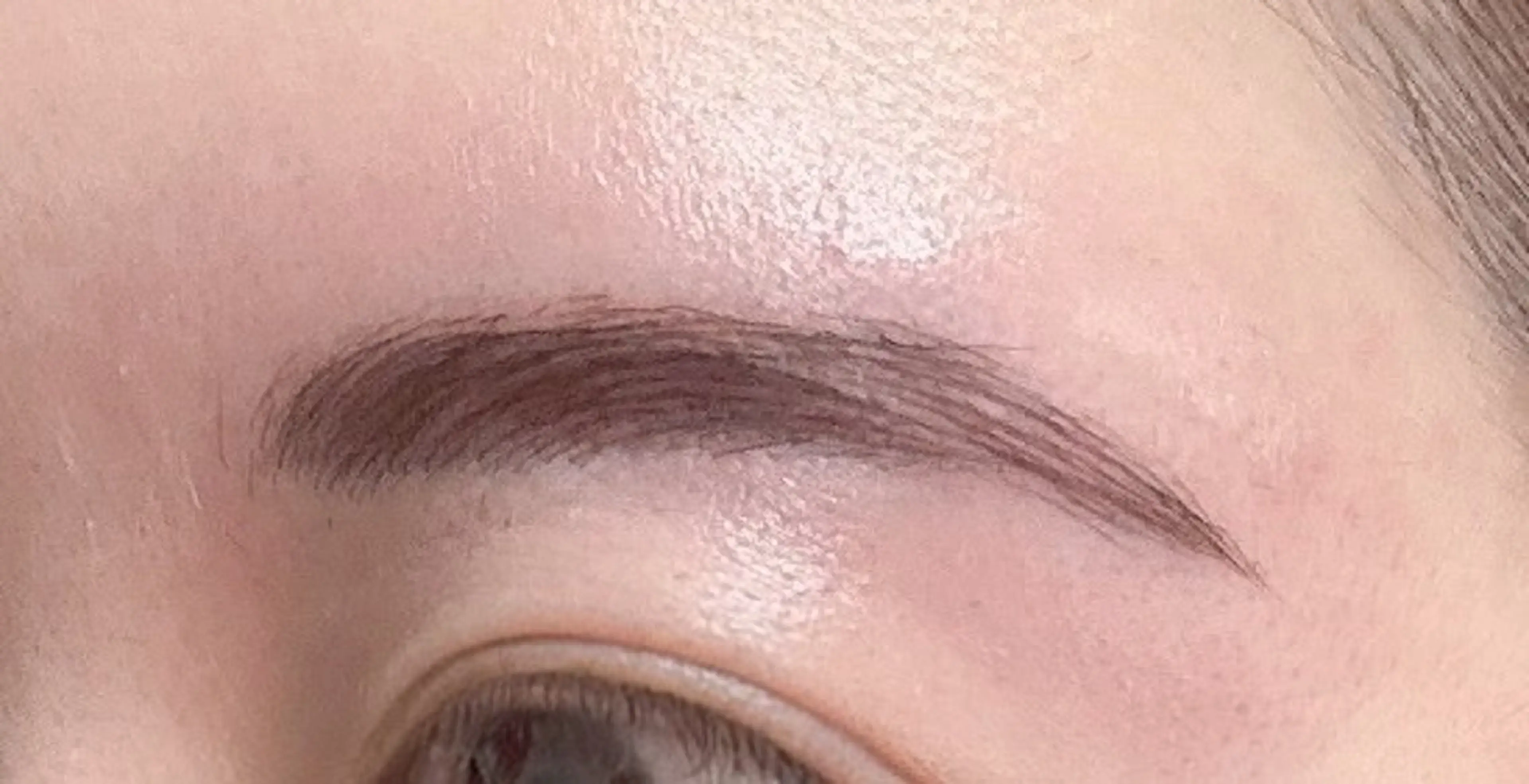 アイブロウ 隠れ家サロン にんにんのマツエク・マツパデザイン