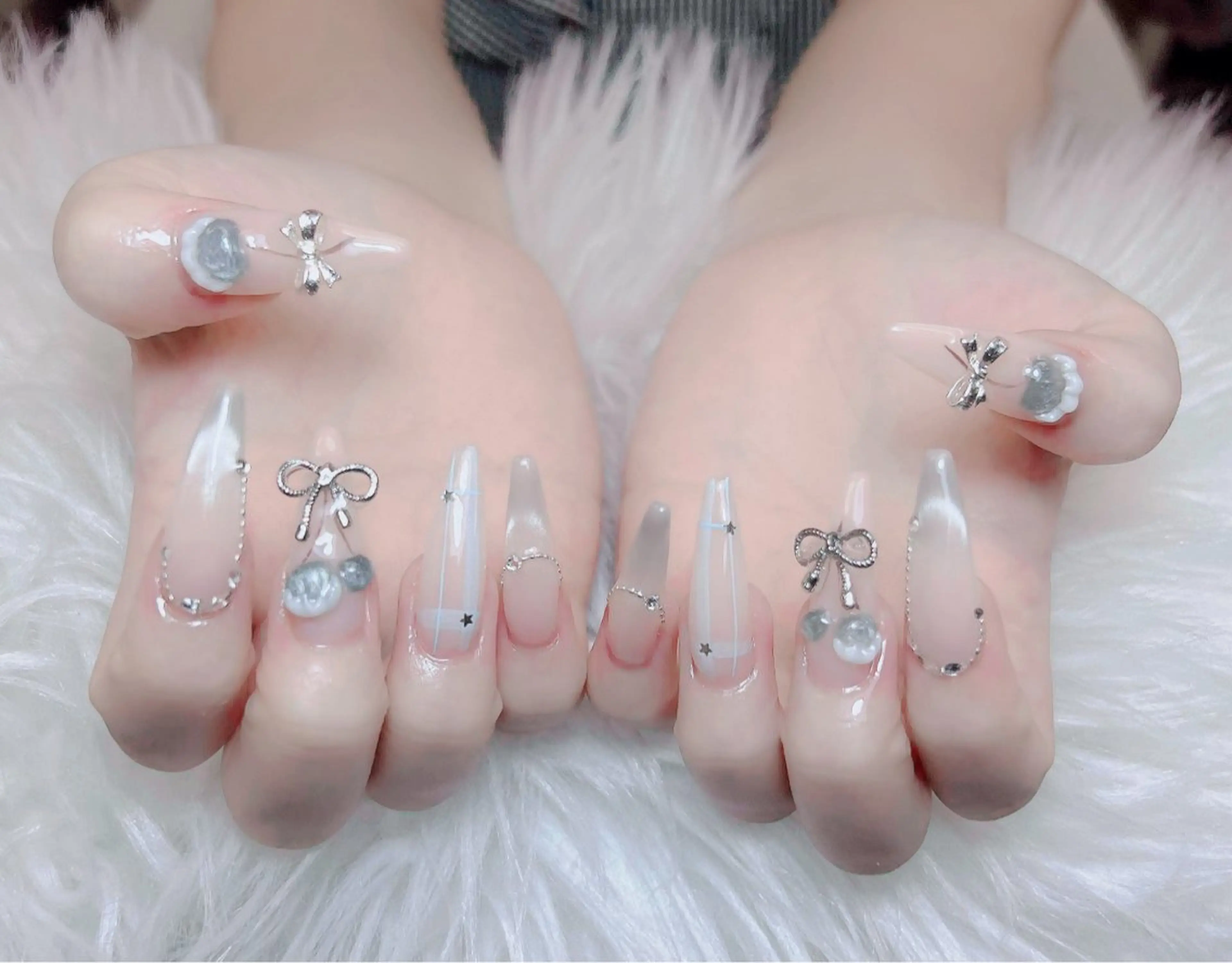 ネイル アートネイル フレンチネイル ジェルネイル 韓国ネイル マグネットネイル Lenie Nail Salonのネイルデザイン