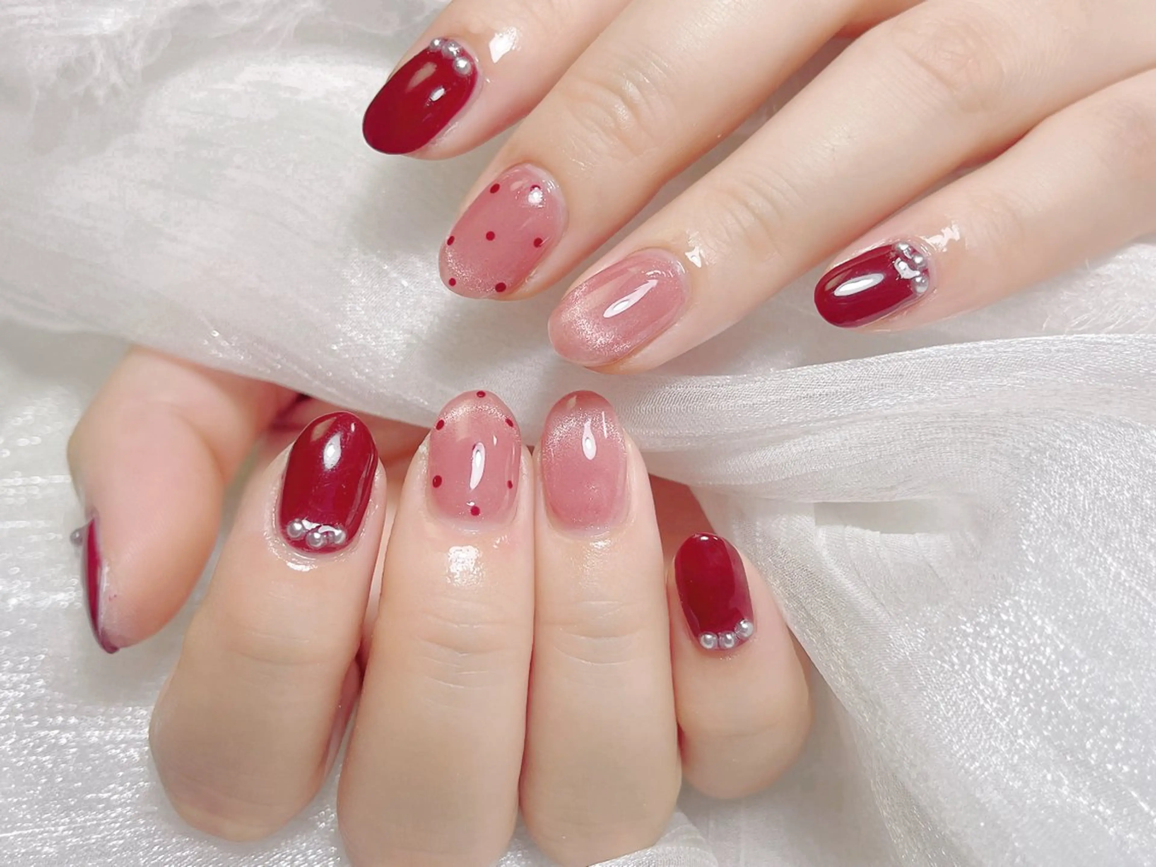 ネイル ハンドネイル 🎀ネイルサロン エクラYUI🎀のネイルデザイン