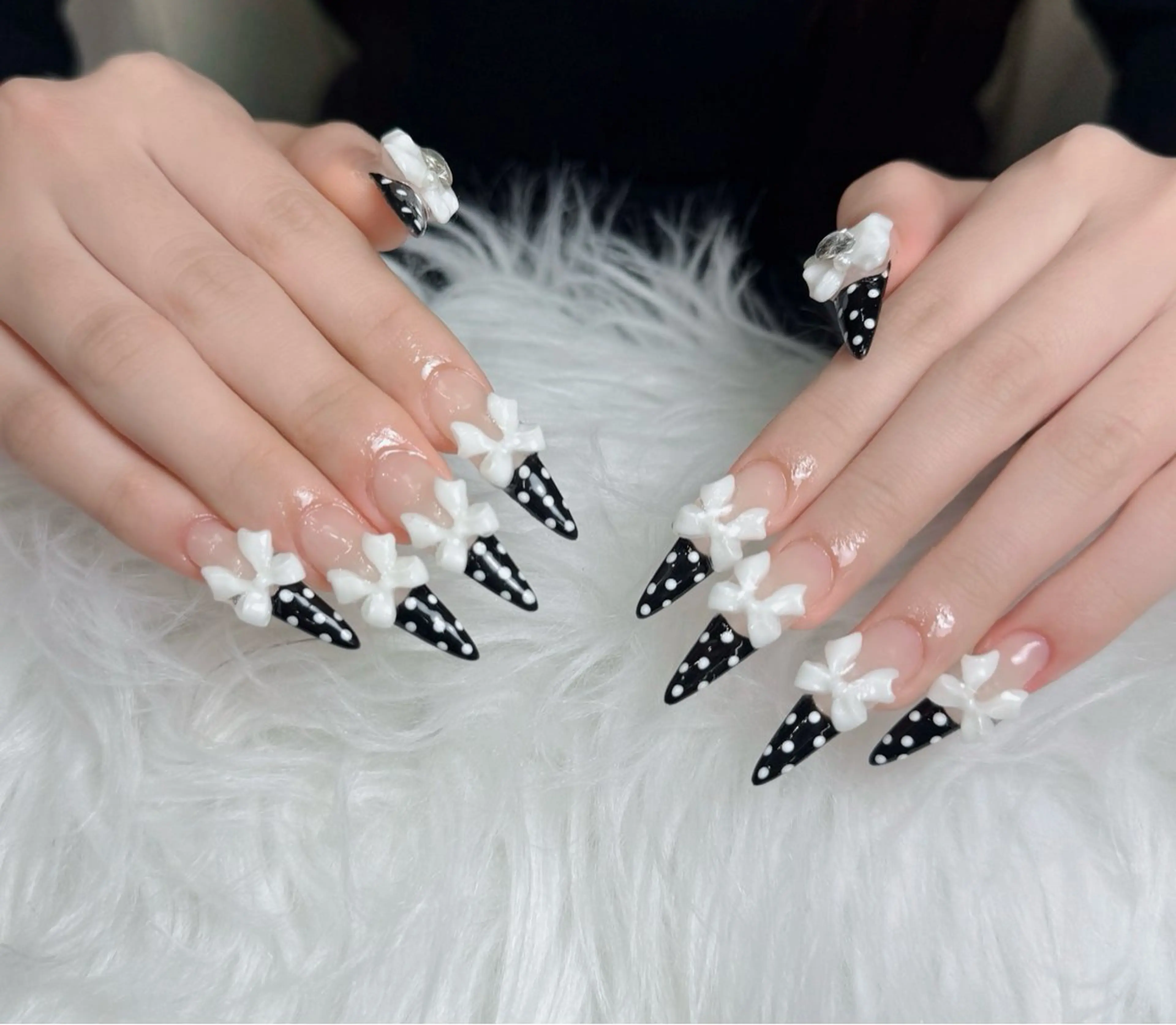 ネイル アートネイル フレンチネイル ジェルネイル 韓国ネイル マグネットネイル Lenie Nail Salonのネイルデザイン