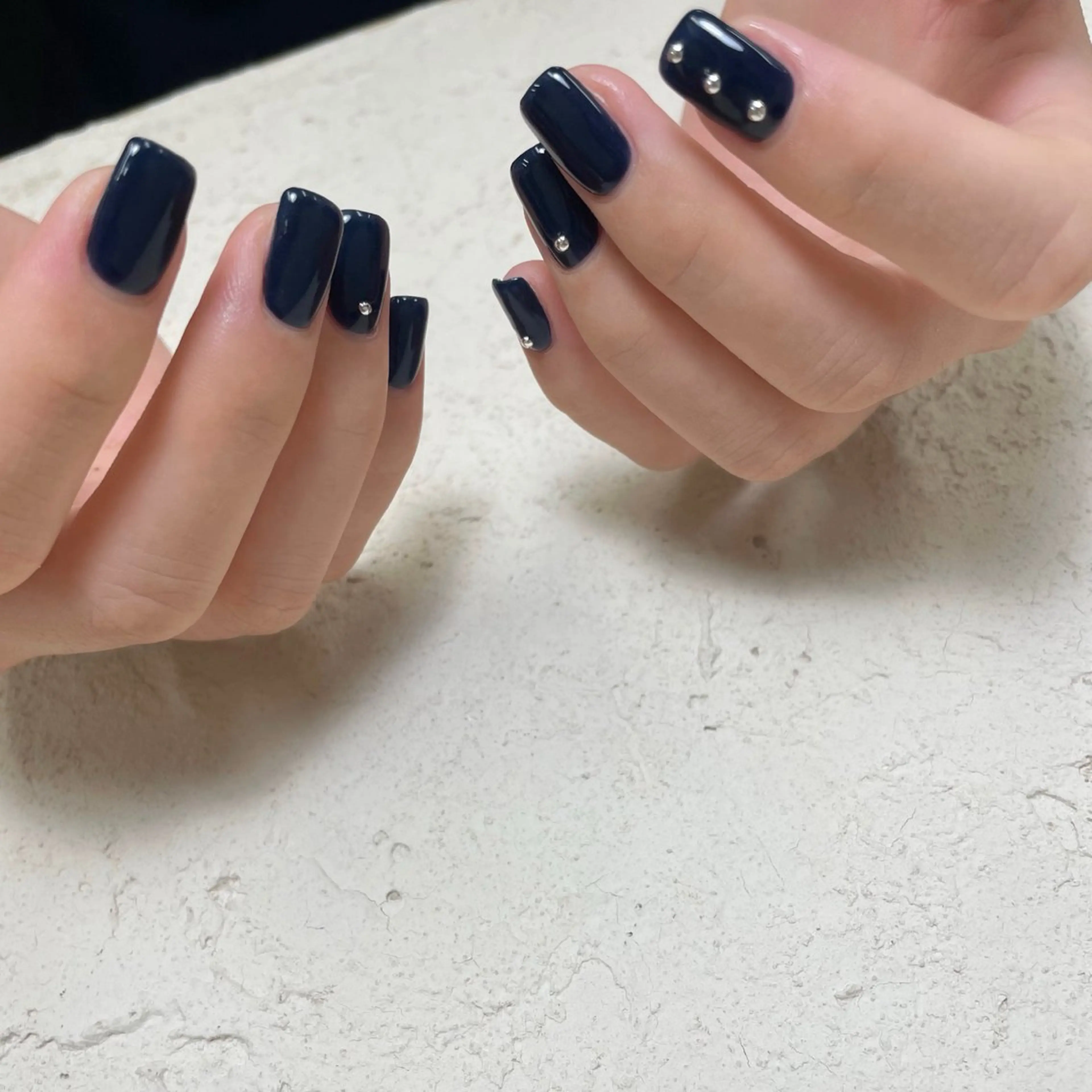 ネイル ハンドネイル nuás ニュアーズ  miaのネイルデザイン