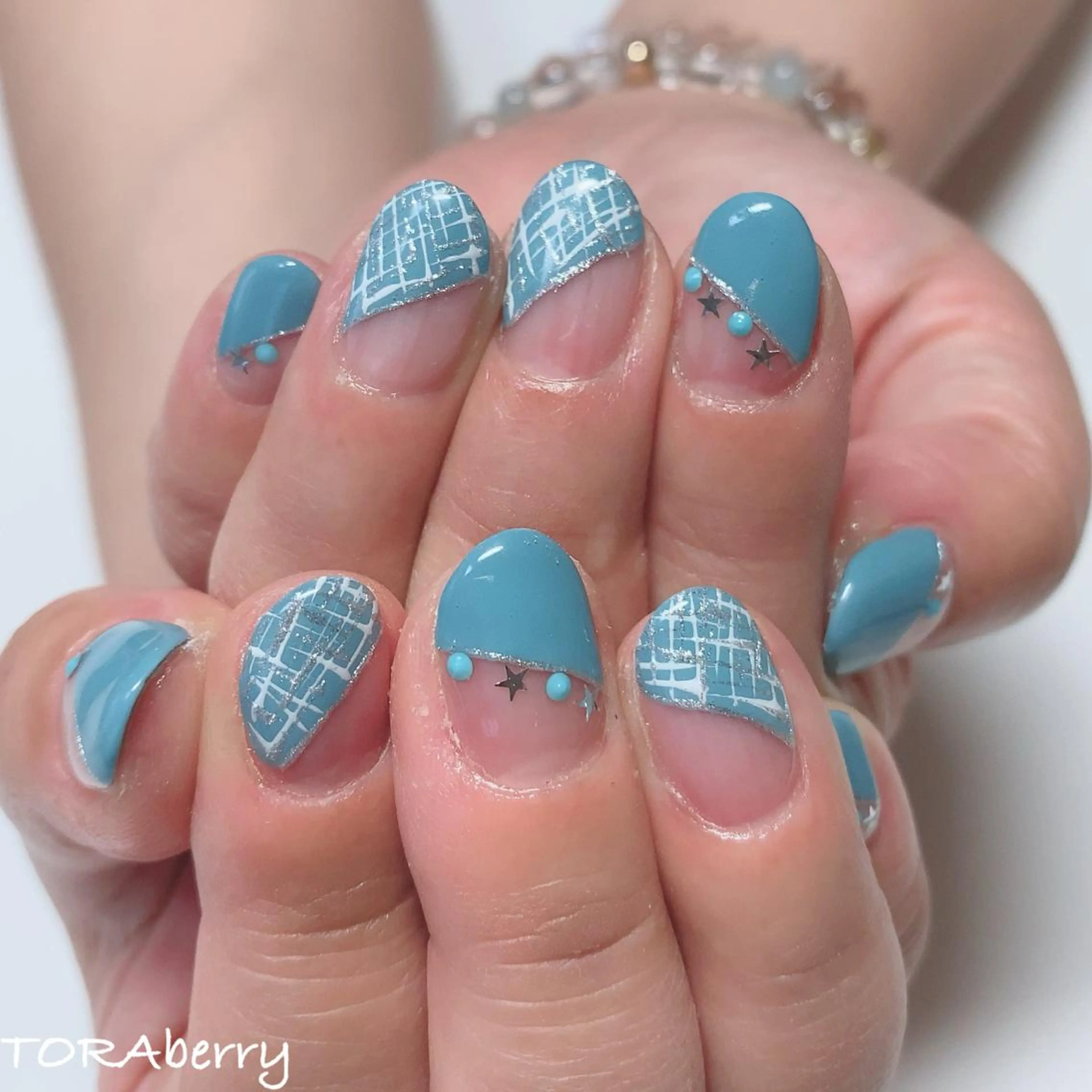 ネイル ハンドネイル ネイリスト なつみのネイルデザイン