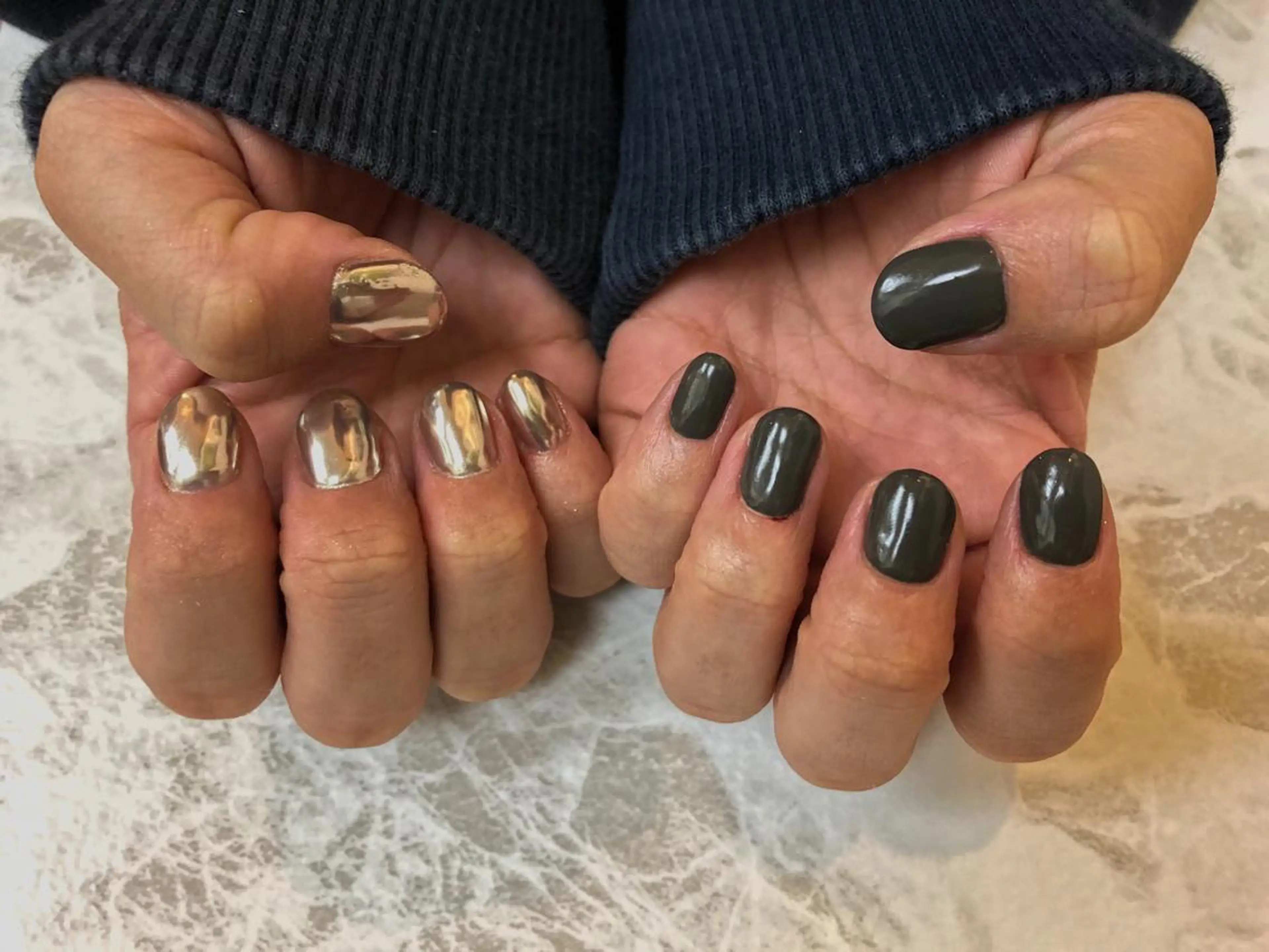 ネイル ミラーネイル Irodim所属・MOKA NAKAGAWAのエステ・リラクイメージ